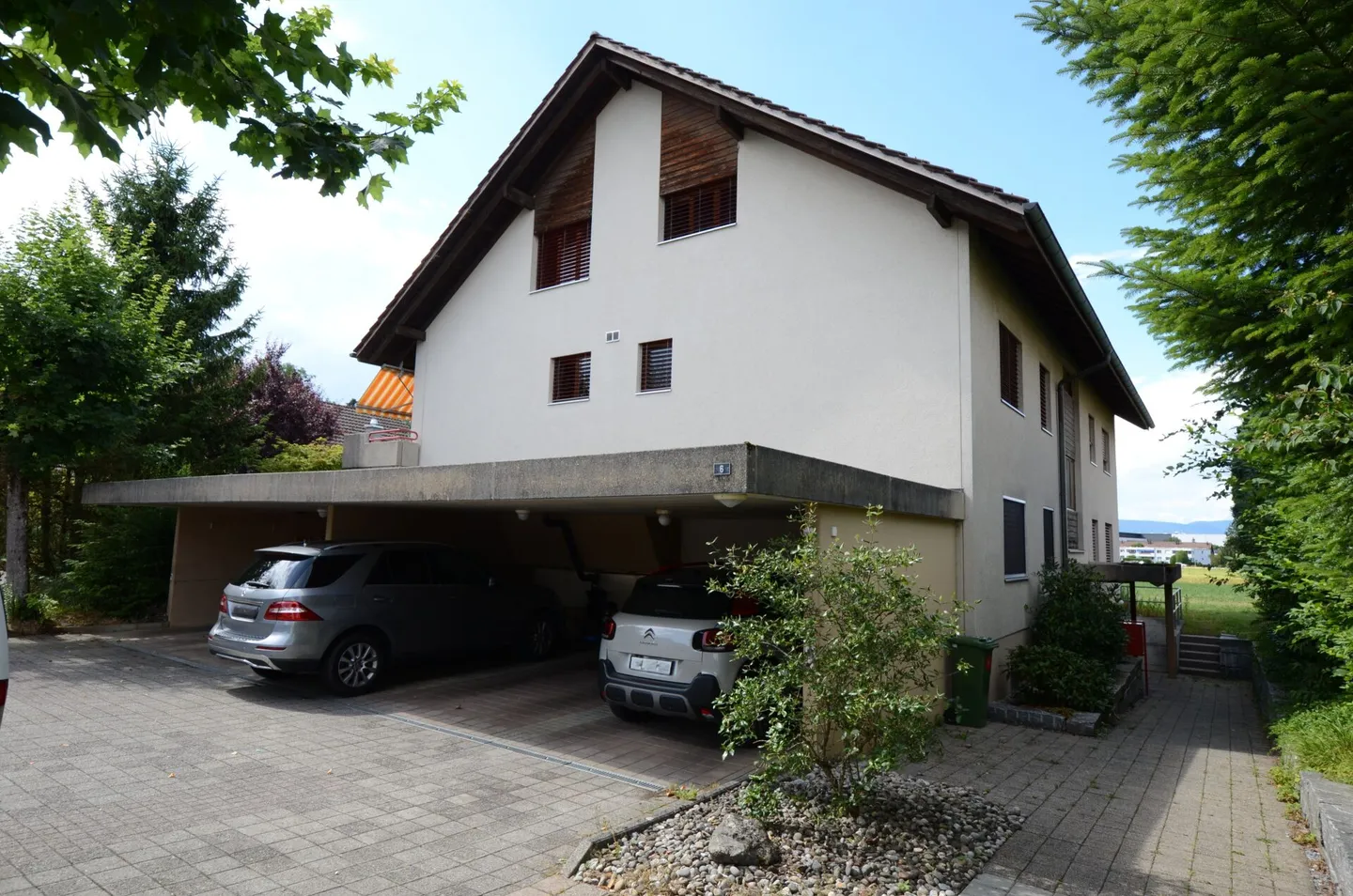 4.5 Rooms, 160m², 1'980.- - Photo 1 of 14