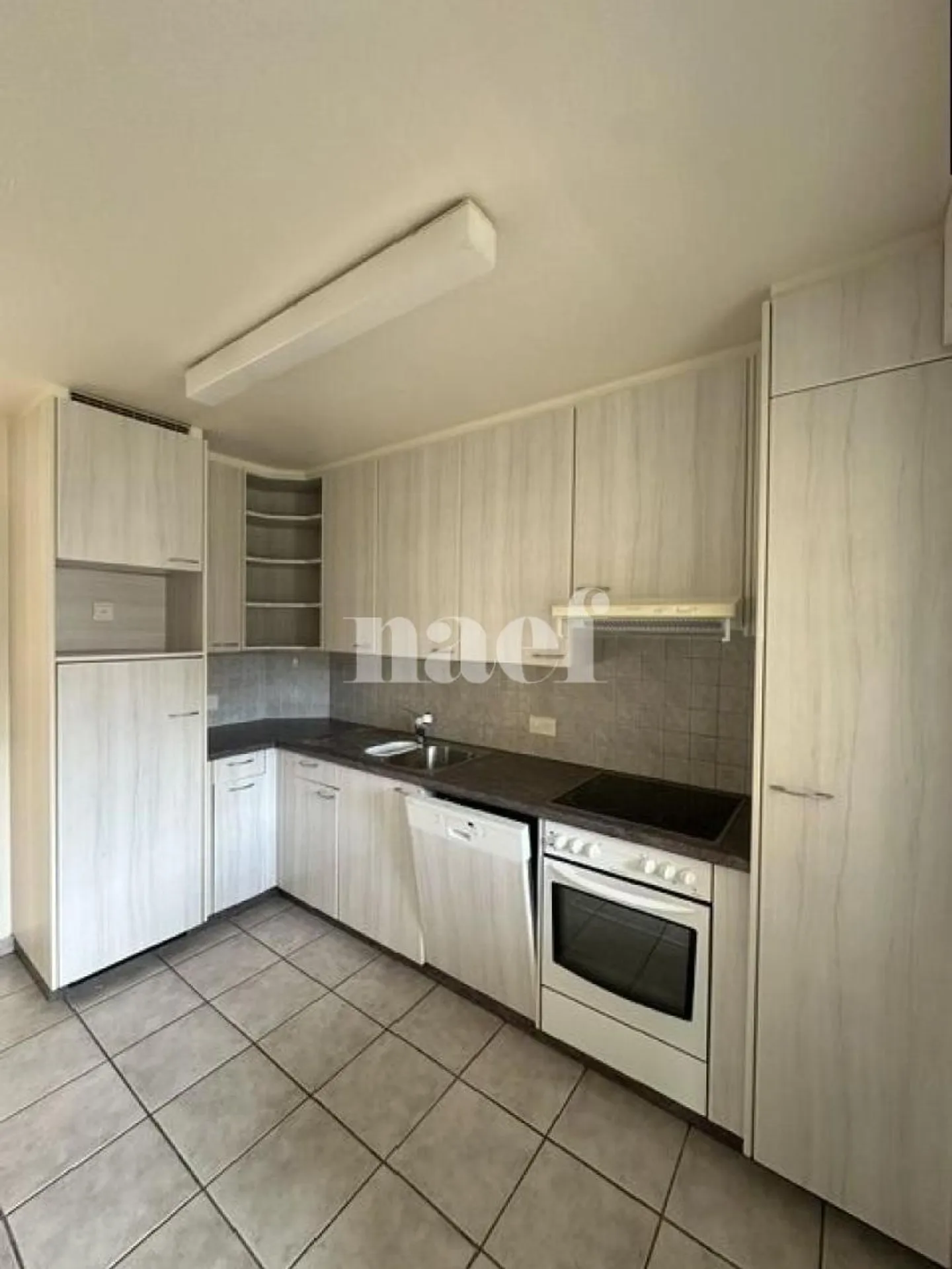 4-room apartment - Photo 2 of 6
