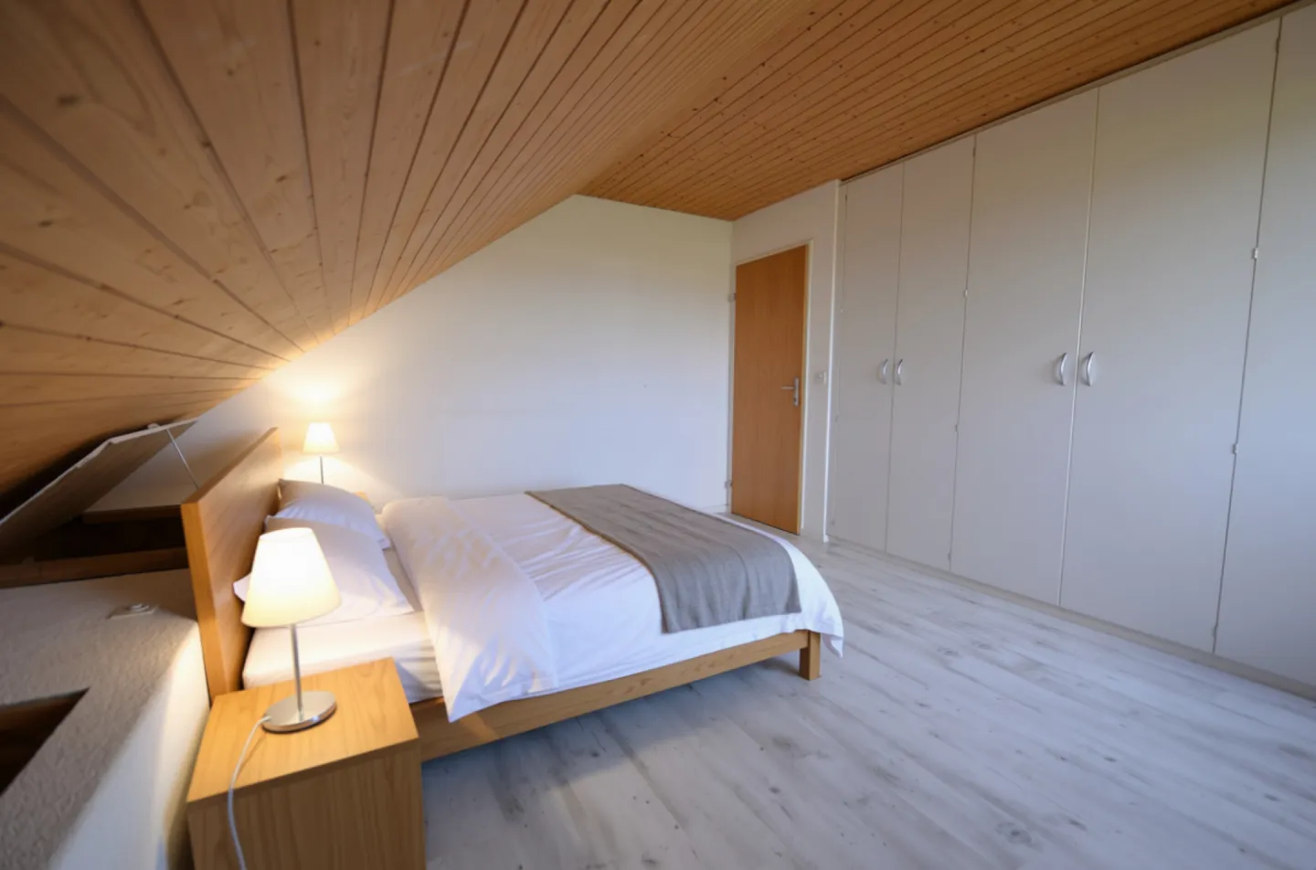4.5 Rooms, 160m², 1'980.- - Photo 4 of 14