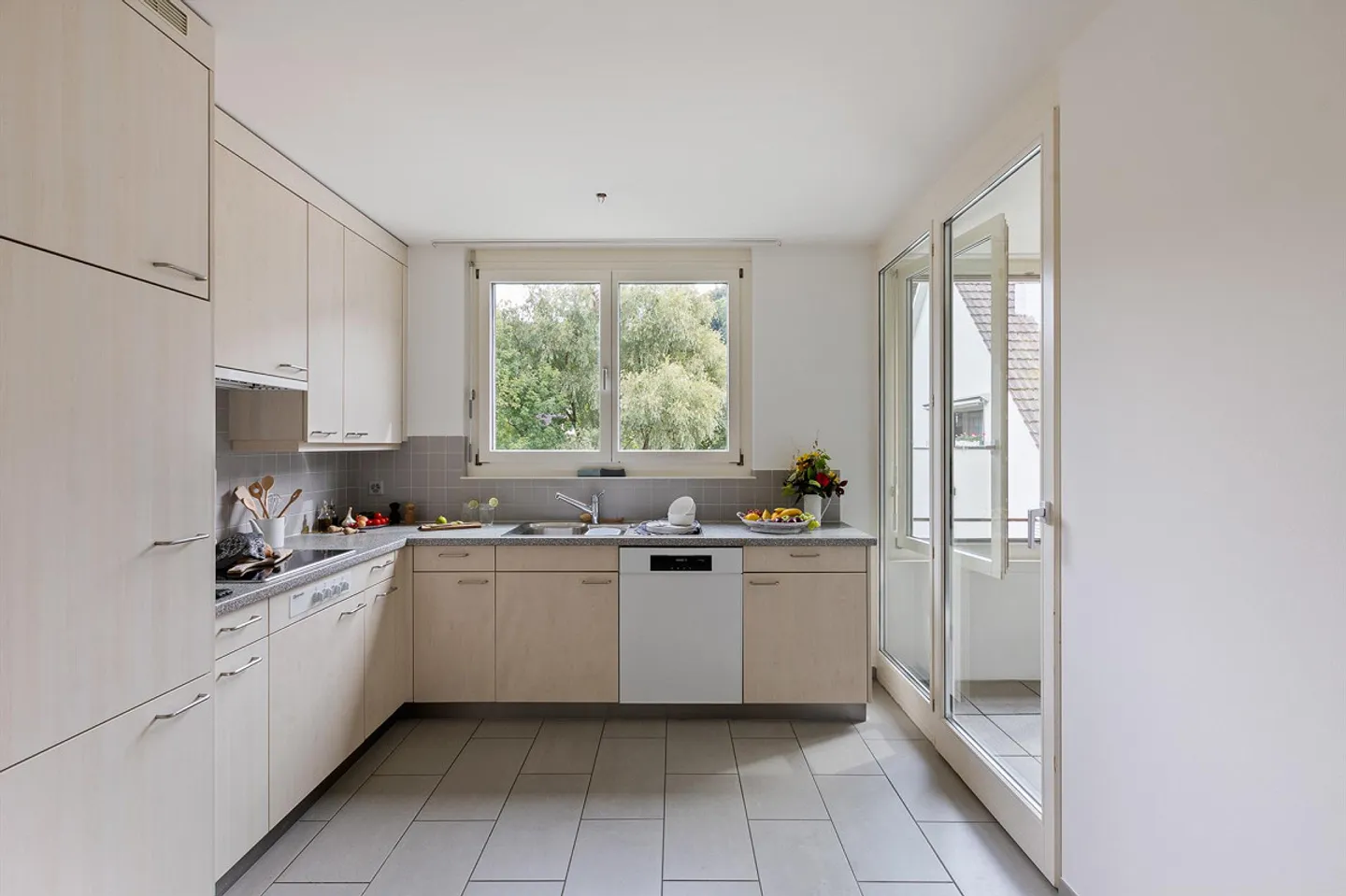 Charmante Wohnung in ruhiger Umgebung - Foto 3 von 9