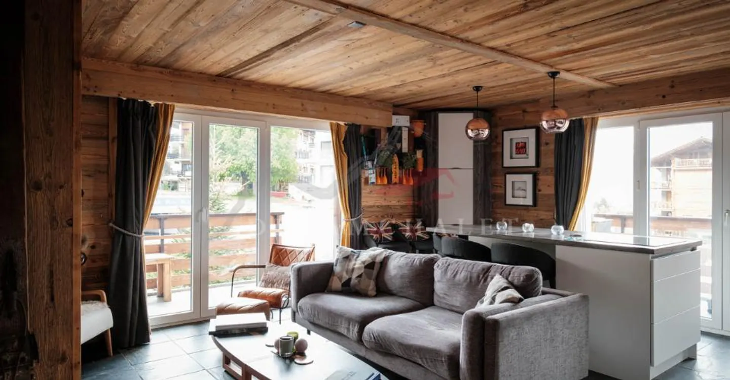 Bright 3-Room Apartment in Nendaz - Photo 1 of 13
