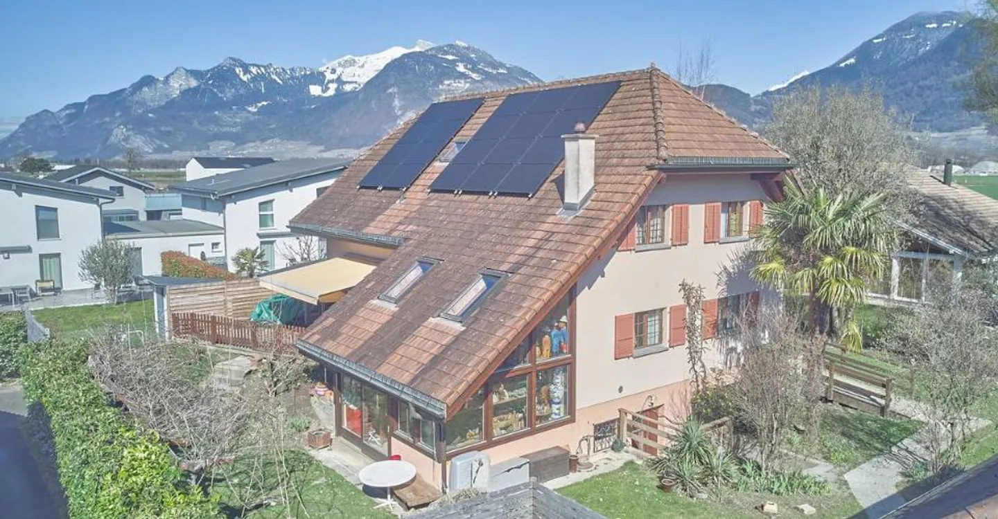 Casa 6.5 stanze - Foto 1 di 5