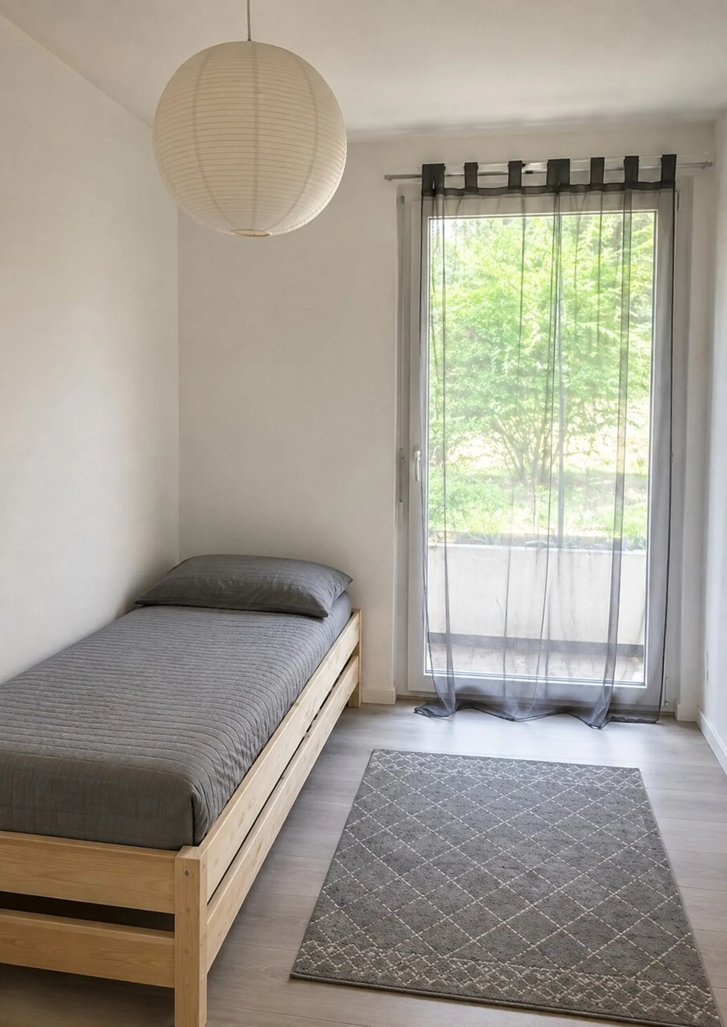 Appartement spacieux avec terrasse - Photo 4 sur 5