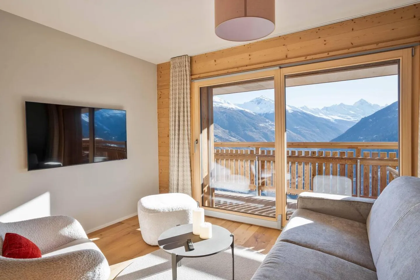 Appartement de luxe ski-in/ski-out - Photo 3 sur 13