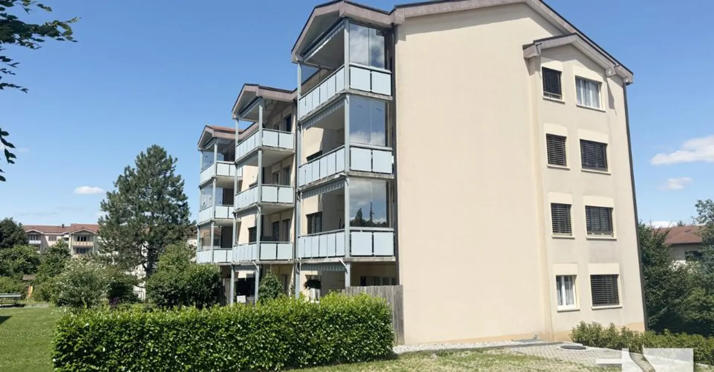 Grosszügige 5-Zimmer-Wohnung im 3. Obergeschoss mit Garagenstellplatz in der Tiefgarage - Foto 7 von 8