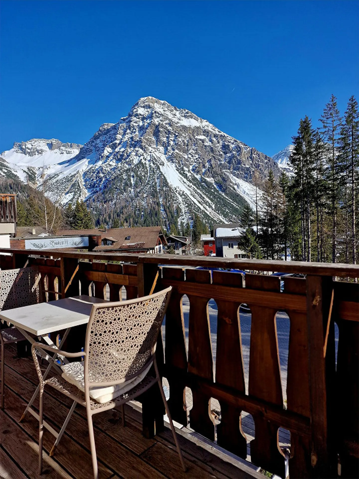 Sonnige Wohnung in Arosa - Foto 1 von 7