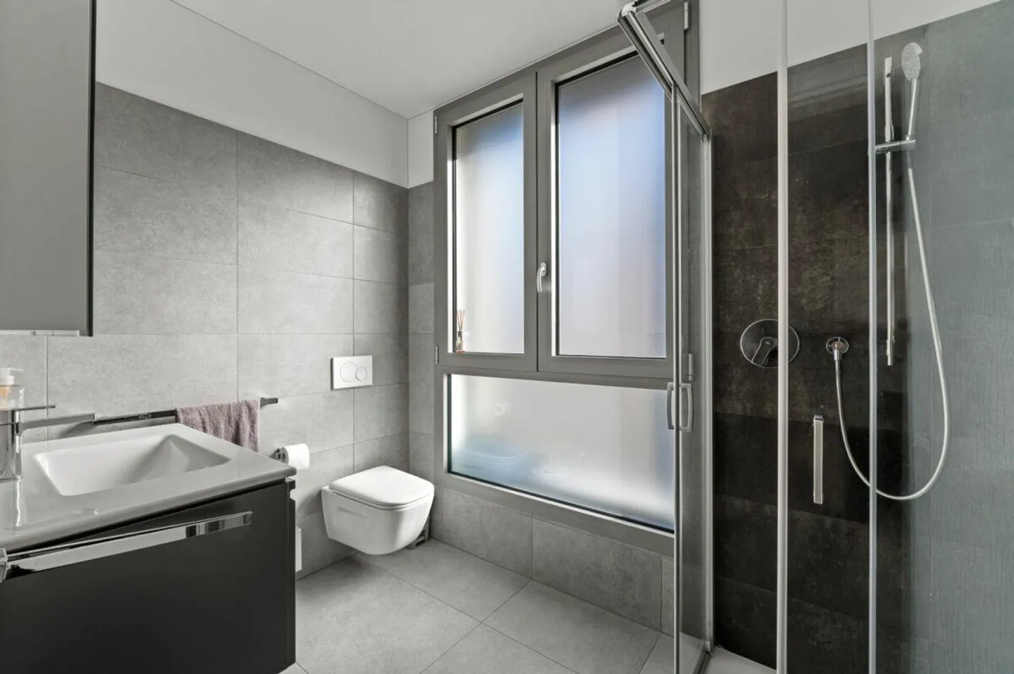 Surrounded by Nature, 4.5 Rooms with Unobstructed View - Photo 9 of 10