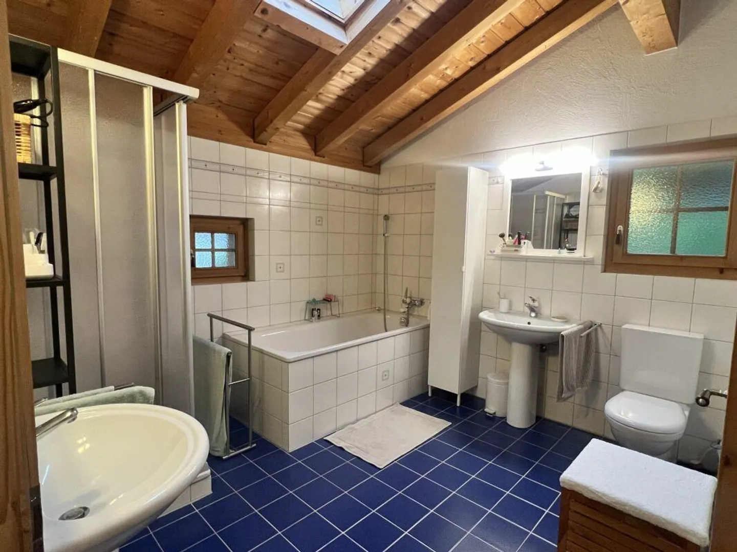 Charming Single-Family Home - Close to the City of Chur and Still in the Green - Photo 5 of 8