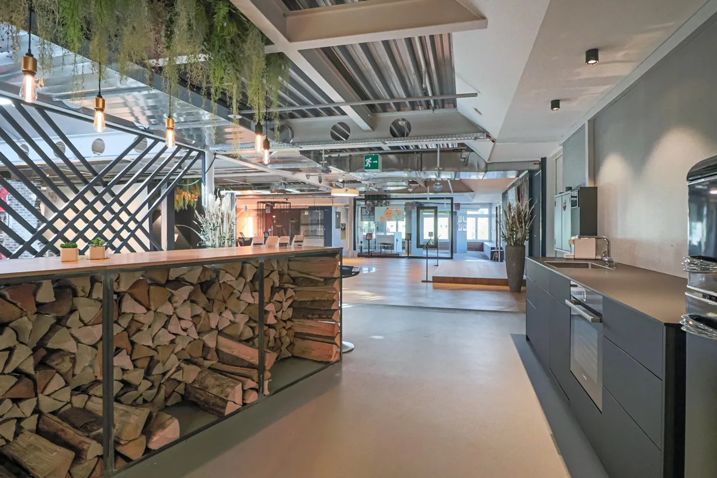 Ispiratore e rappresentativo - Il tuo spazio espositivo - Foto 2 di 5