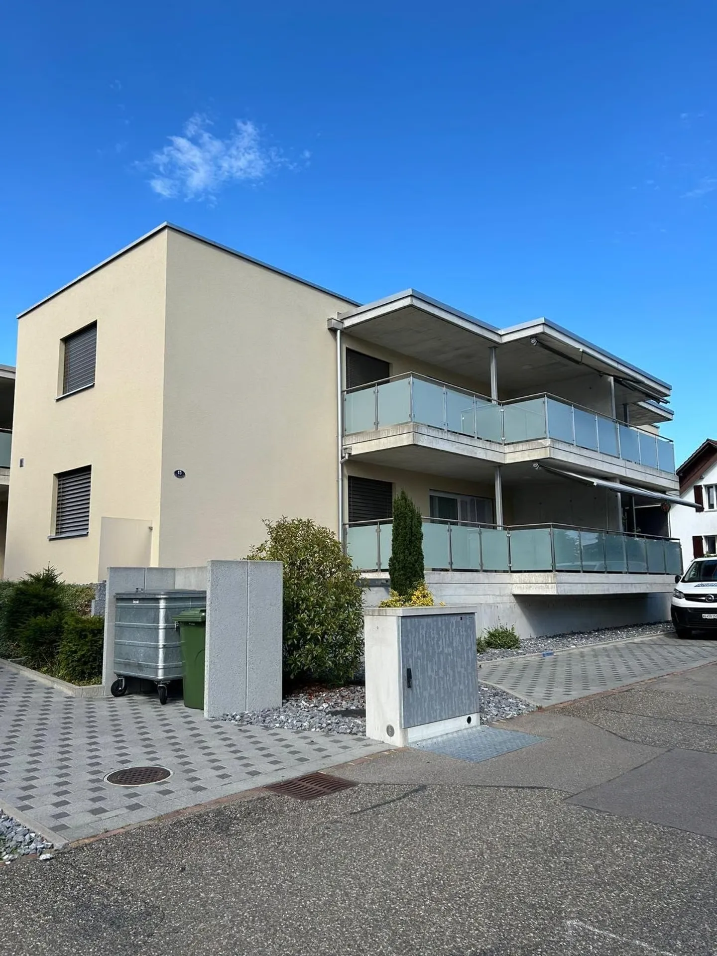 Hobby Room for Rent on Oberen Haldenstrasse in Wohlen - Photo 4 of 4