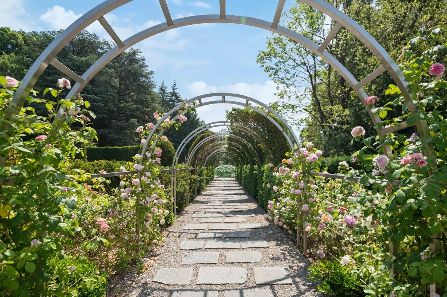 Residenza straordinaria alla periferia di Losanna - Foto 21 di 29