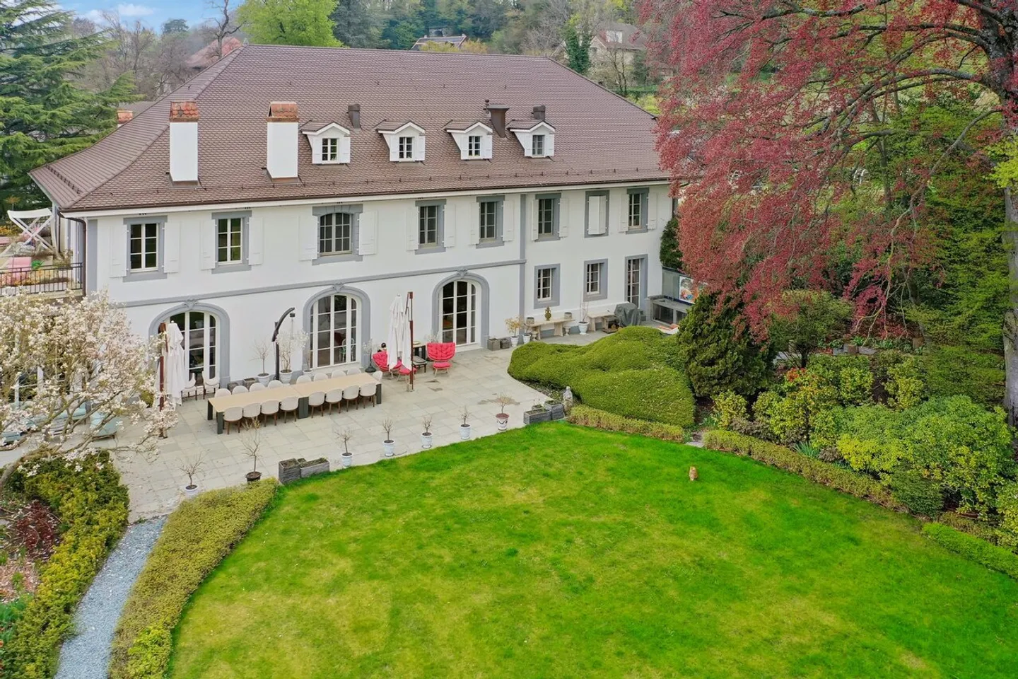 Residenza straordinaria alla periferia di Losanna - Foto 22 di 29