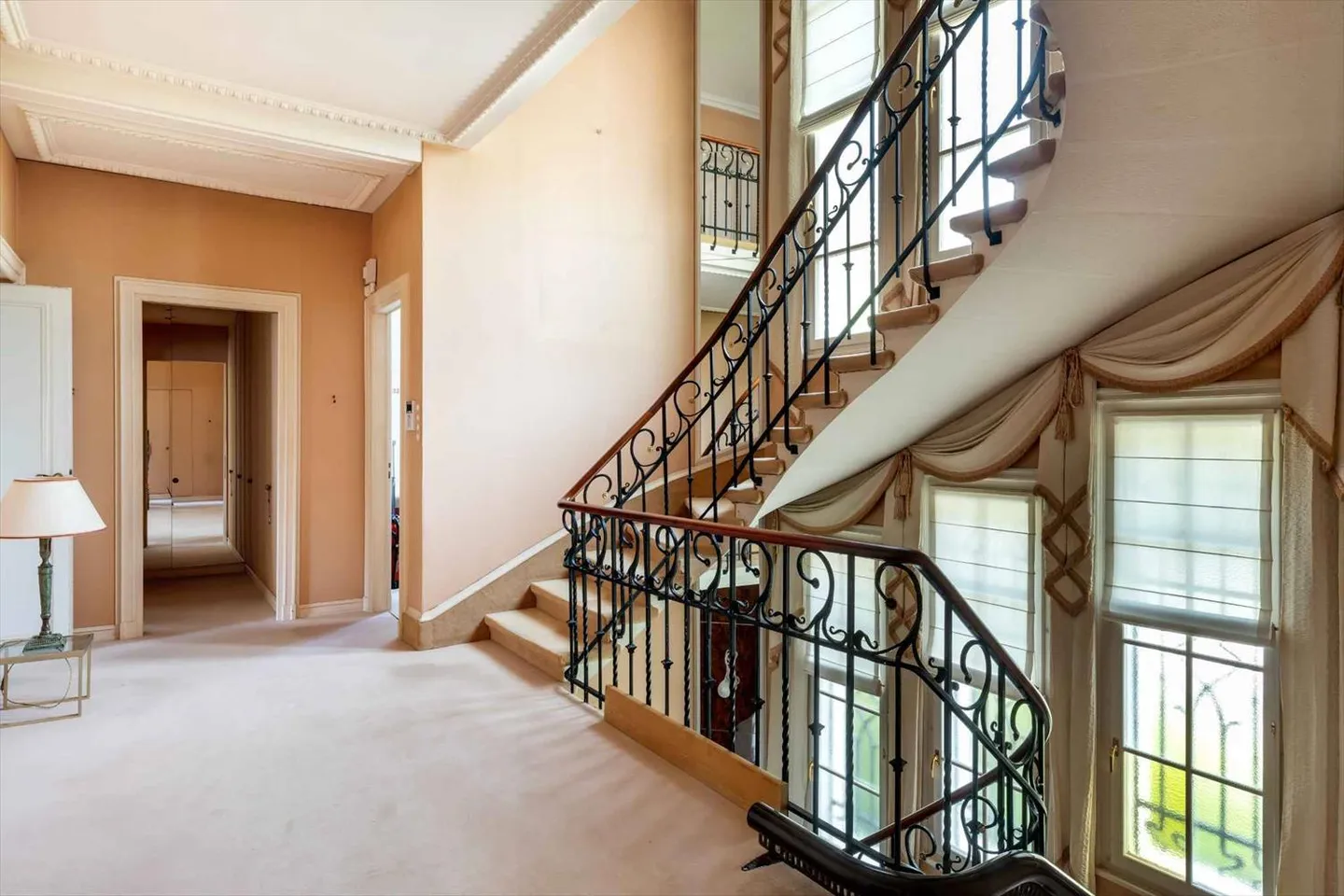 Proprietà elegante con vista dominante sulla città e sul Lago di Ginevra - Foto 7 di 13