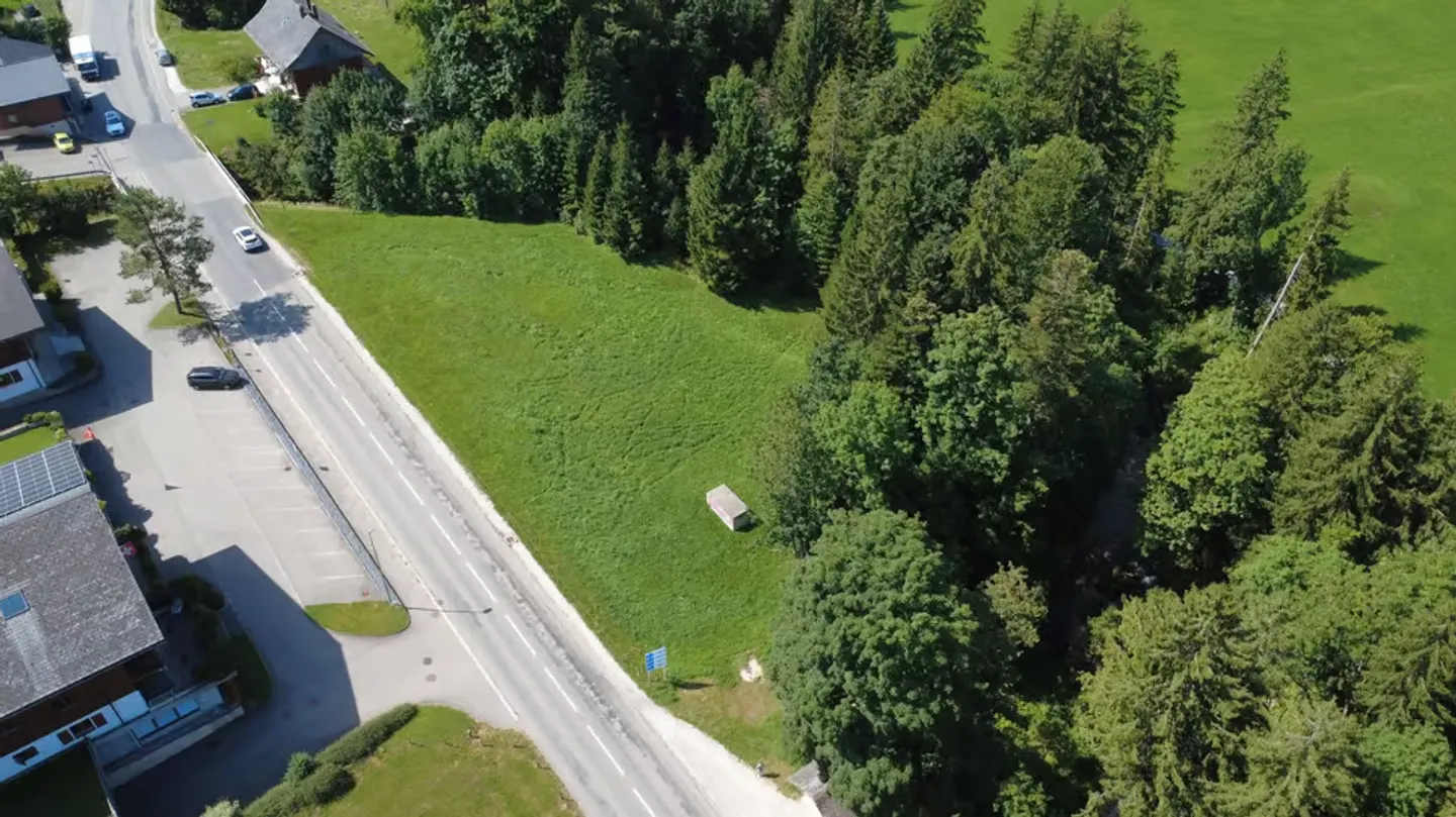Opportunità di sviluppo a Schwarzsee (Lago Nero) - lotto in zona centrale - Foto 3 di 7