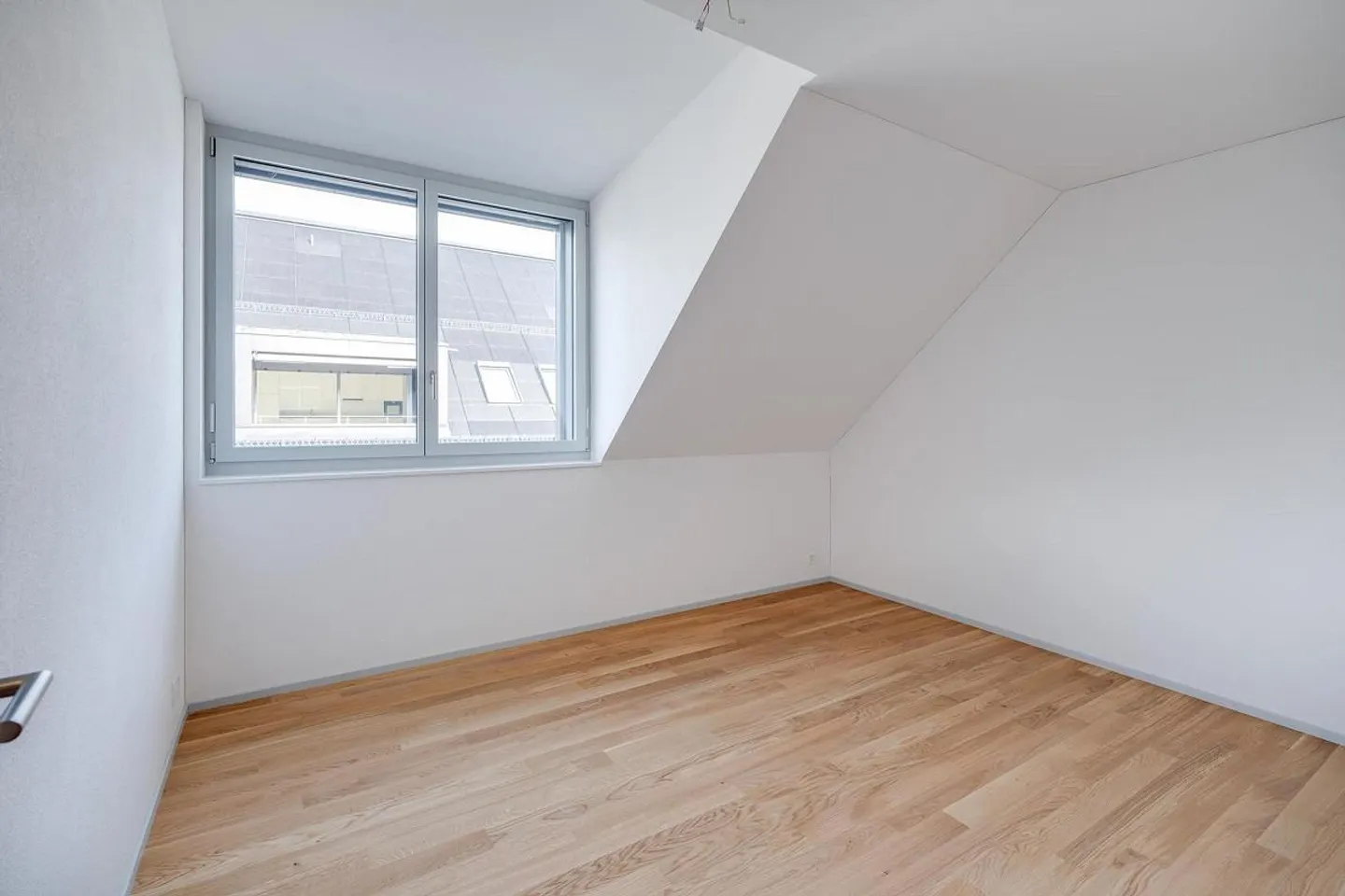 Appartement 4.5 pièces à Worben (dernier étage, 3ème étage) - Photo 4 sur 9