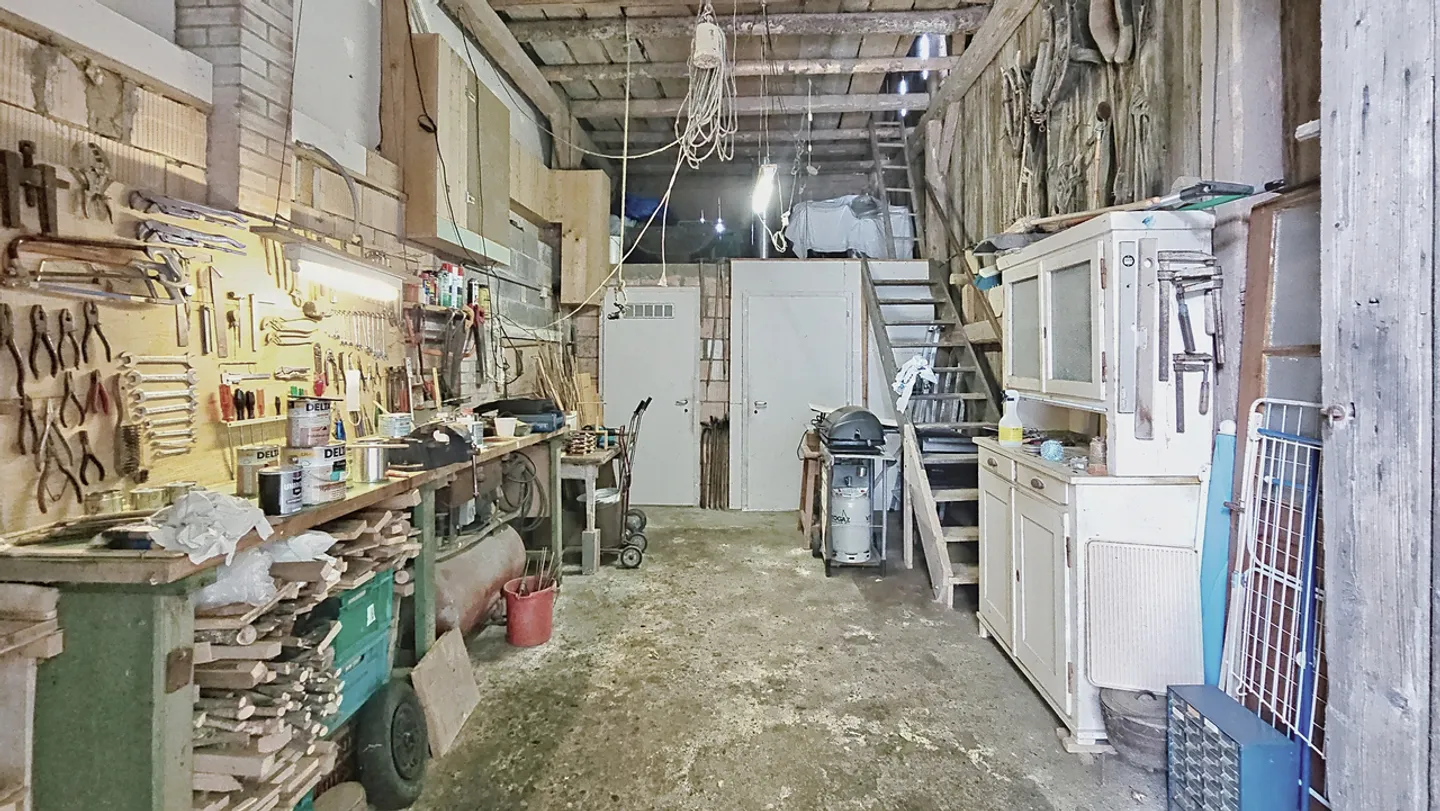 Old farmhouse with 2 apartments (no neighbors) in Chandossel / FR - Photo 24 of 25