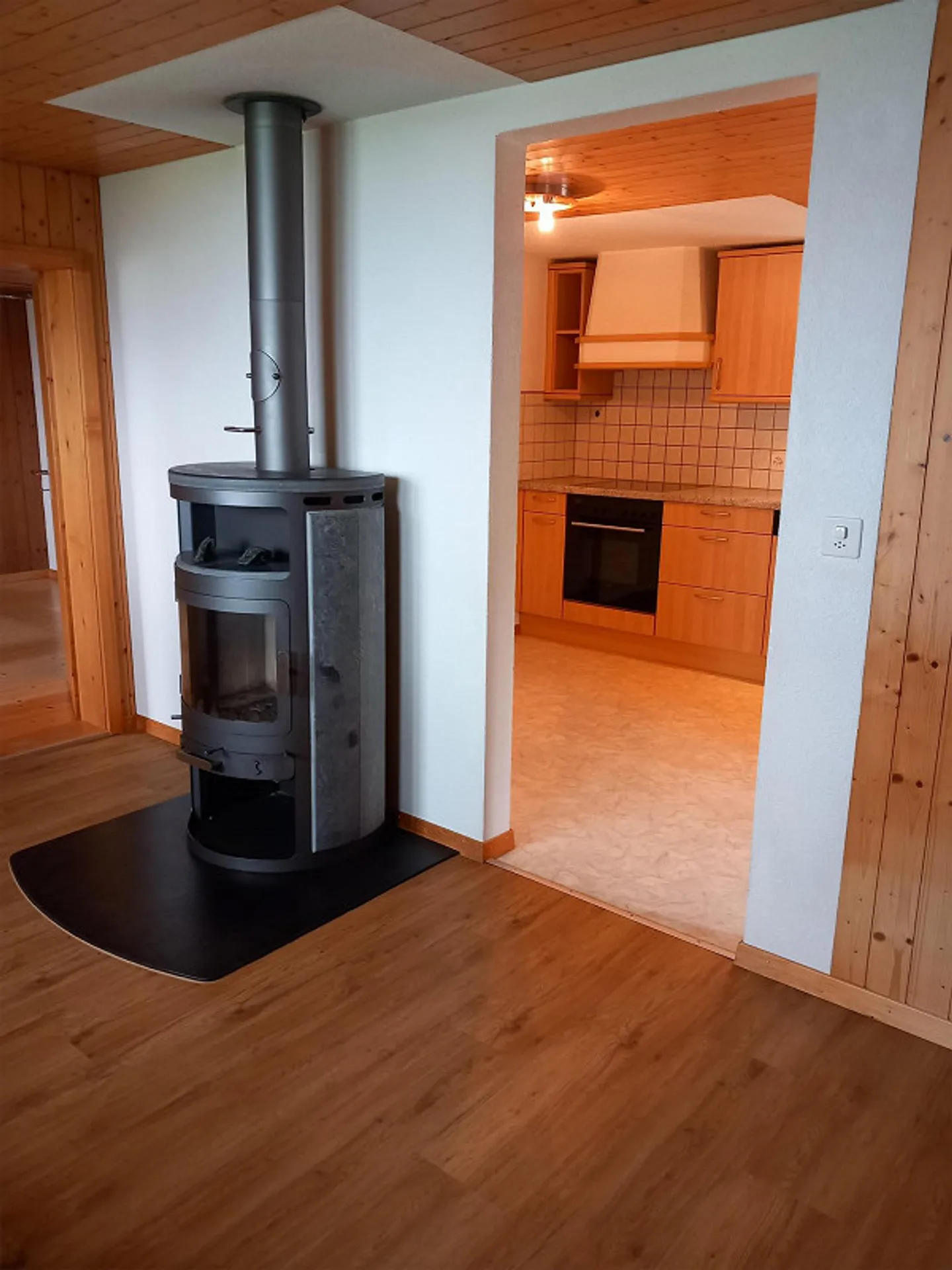 Gemütliche Wohnung mit Einzigartigen Merkmalen - Foto 2 von 4