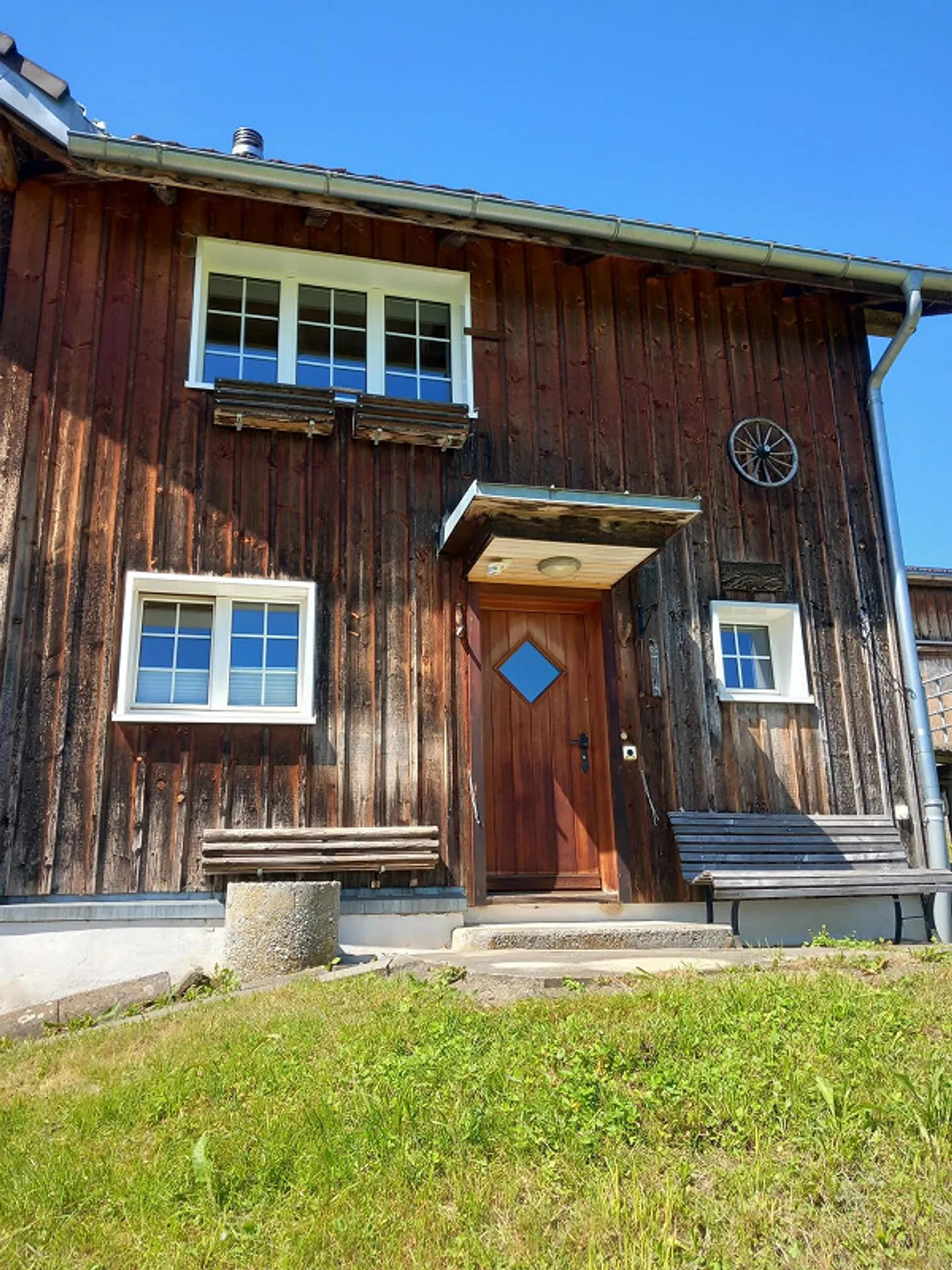Gemütliche Wohnung mit Einzigartigen Merkmalen - Foto 3 von 4