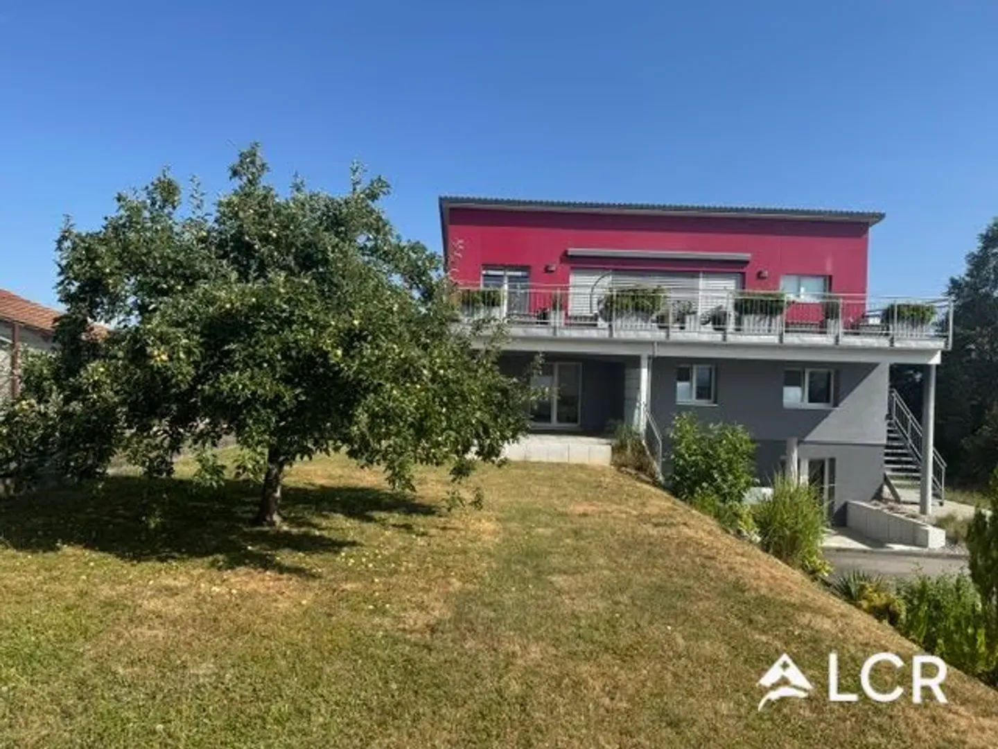 Schönes Apartment in Yverdon - Foto 1 von 11