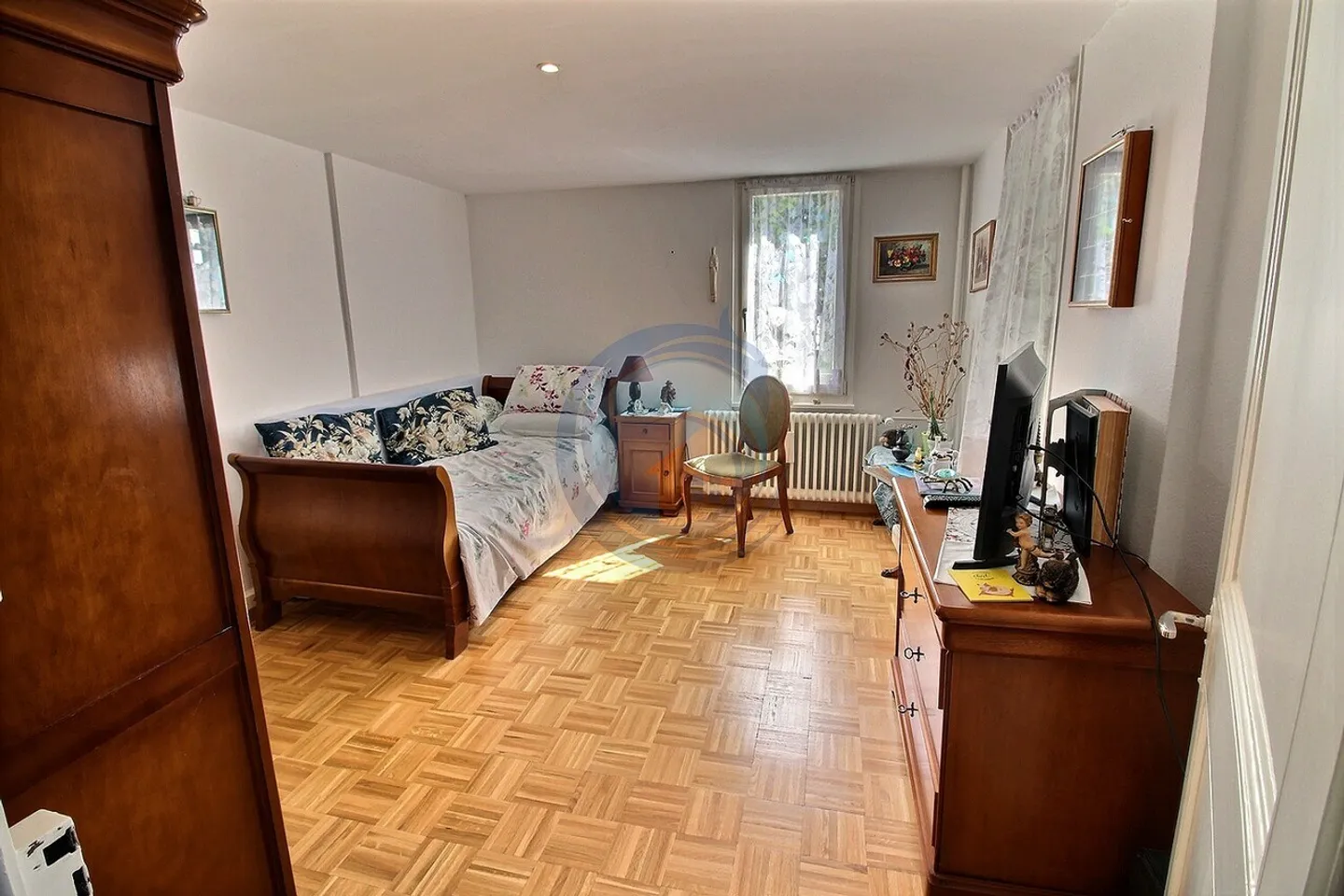 SUPERBA PROPRIETÀ CON 4 APPARTAMENTI E VISTA MOZZAFIATO SUL LAGO - Foto 14 di 17