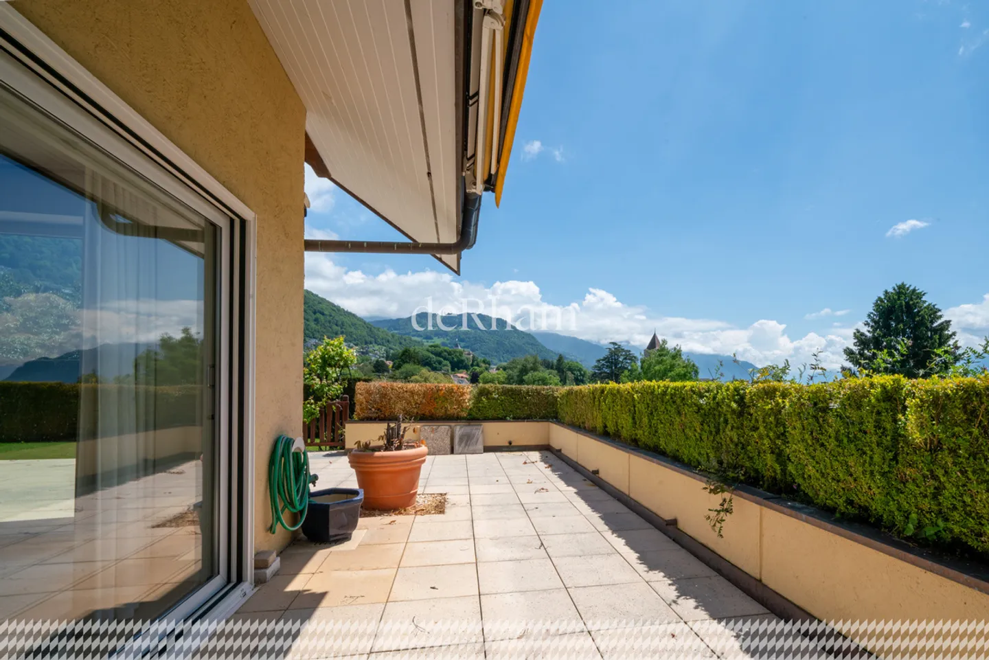 Stunning Villa in Saint-Légier - Photo 20 of 24