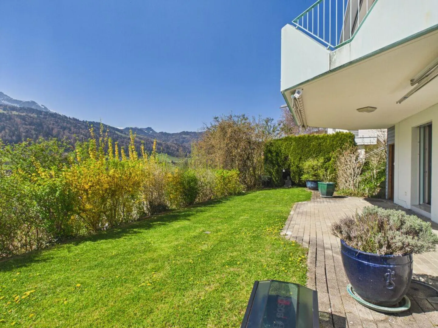 Gioiello del Monte Sole - la casa bifamiliare con vista sul Pilatus - Foto 3 di 8