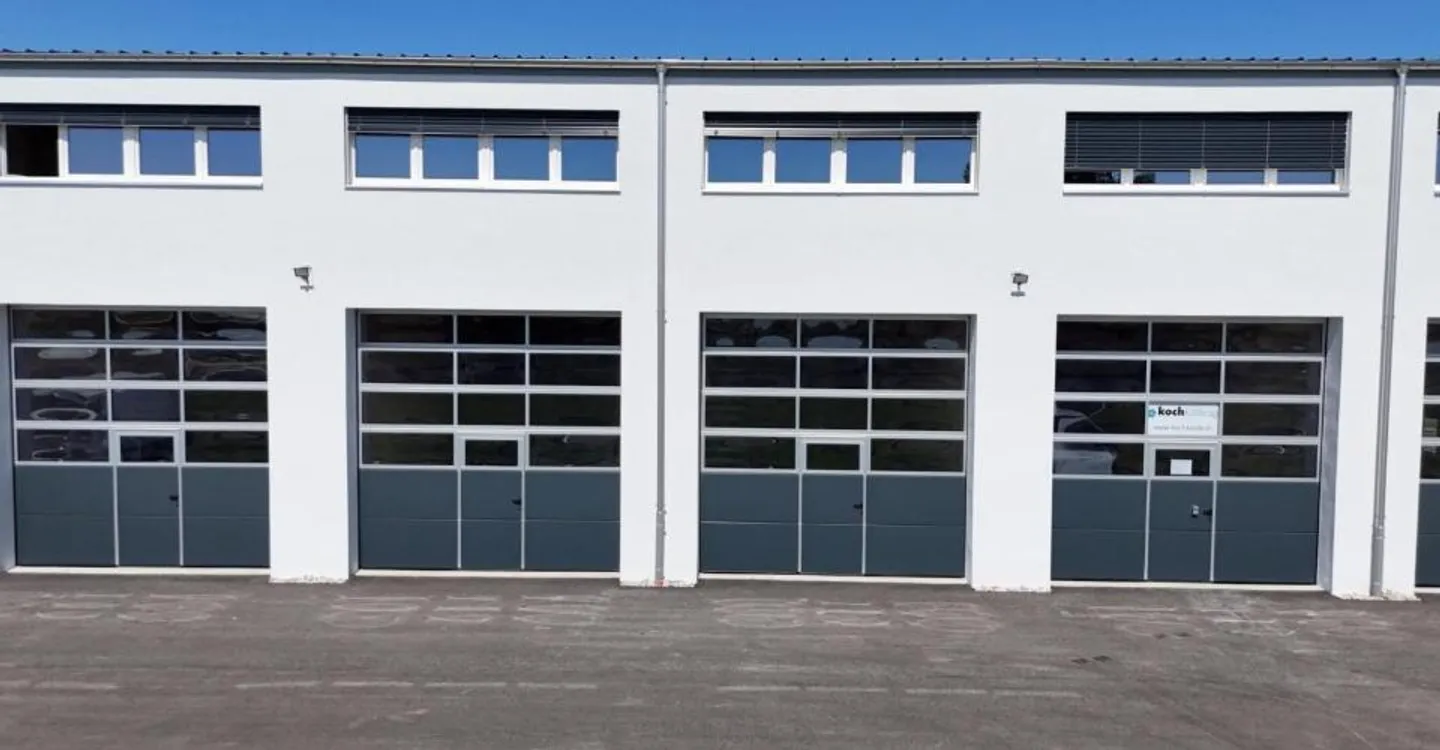 Versatile Commercial Space - Photo 2 of 13