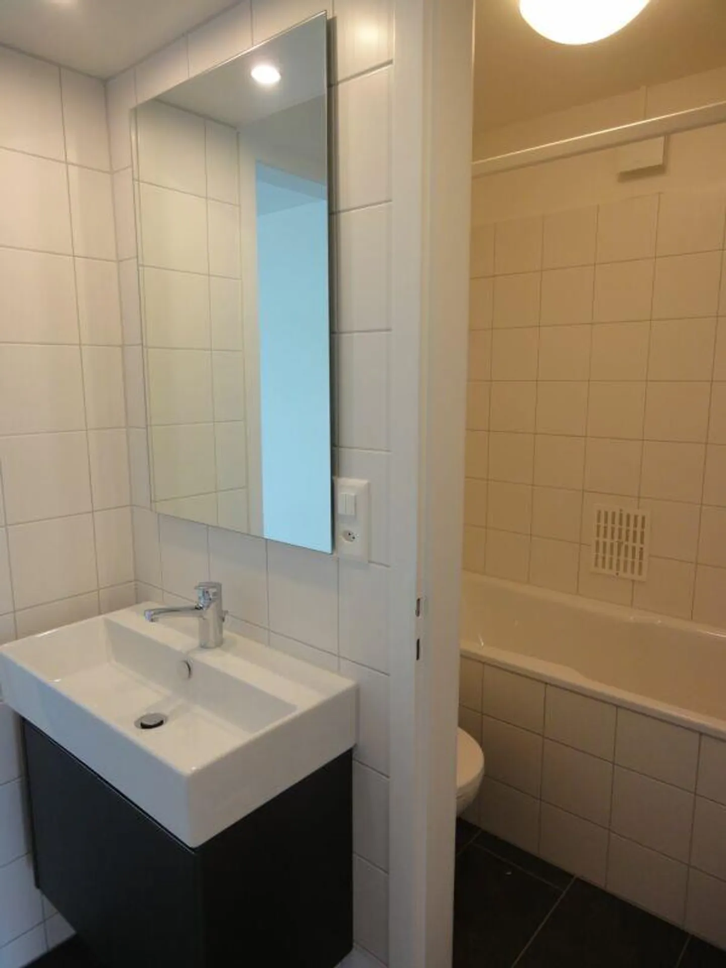 Appartamento mansardato ristrutturato - Foto 9 di 10