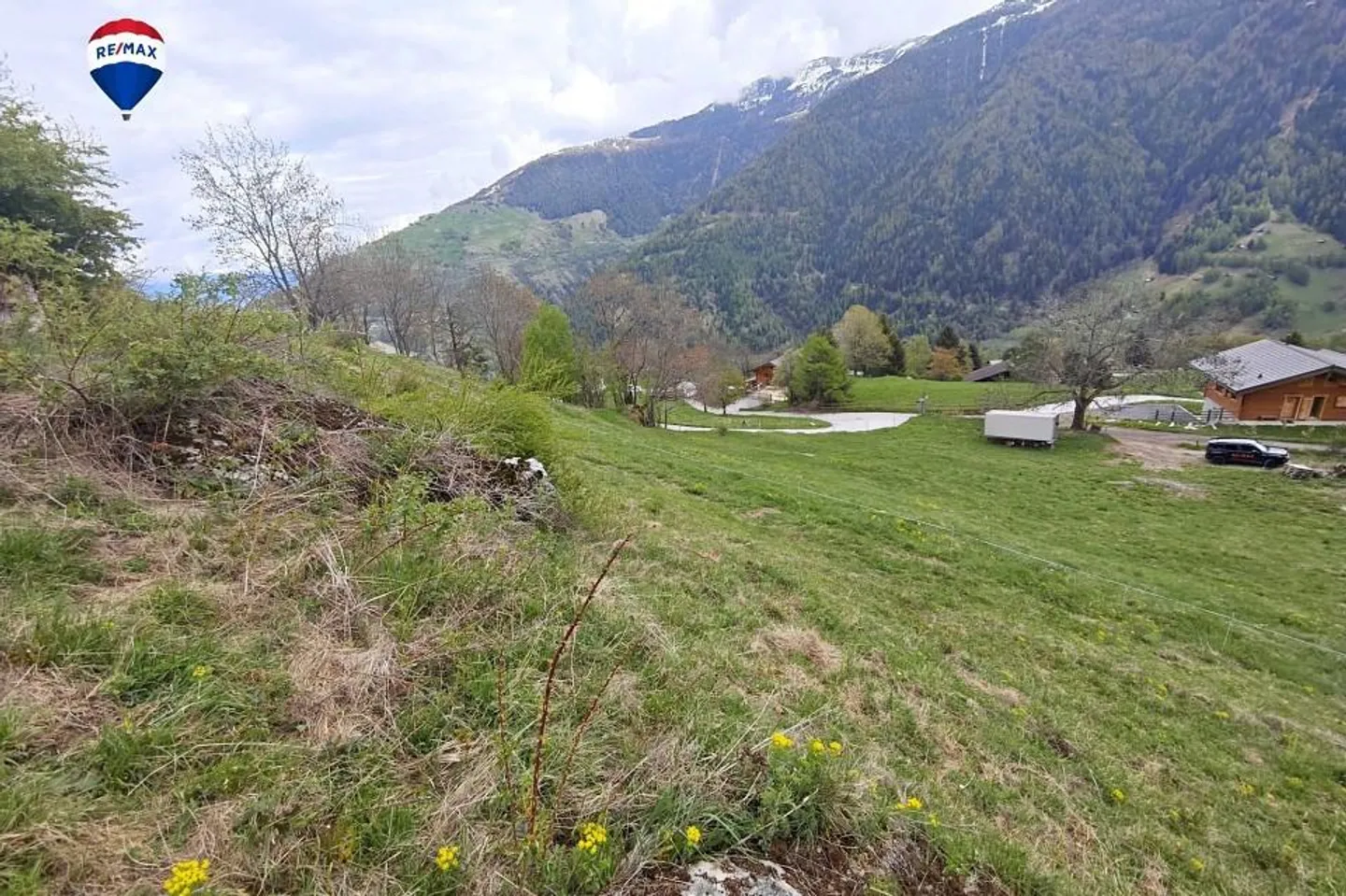 Terrain à bâtir pour 1 à 2 maisons en zone H20 - Photo 5 sur 11