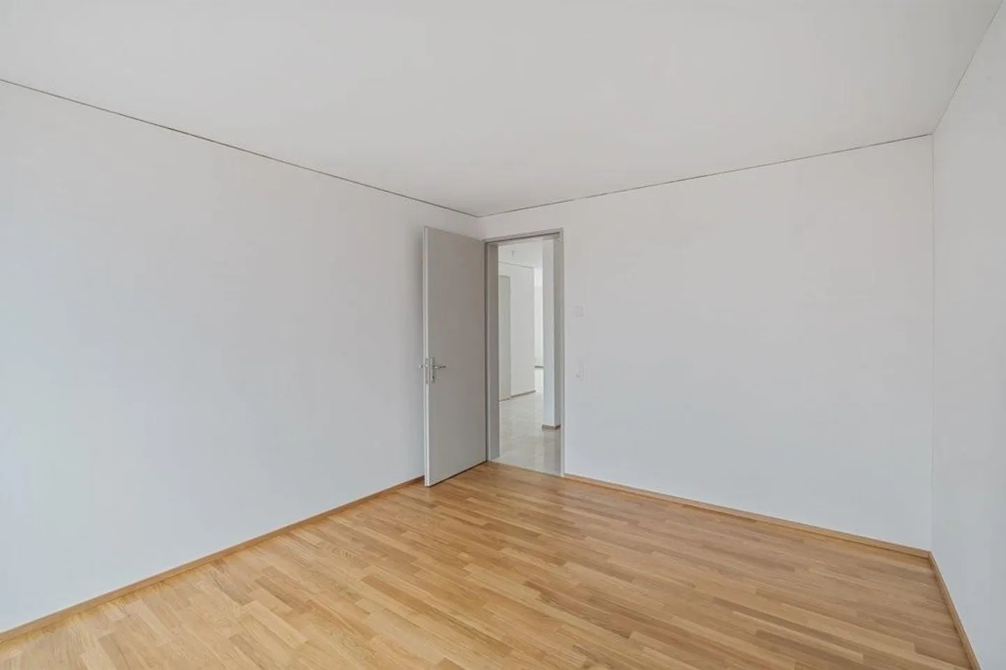 AFFITTARE SENZA CAUZIONE - Vivere a Stettbach Mitte - Foto 4 di 9