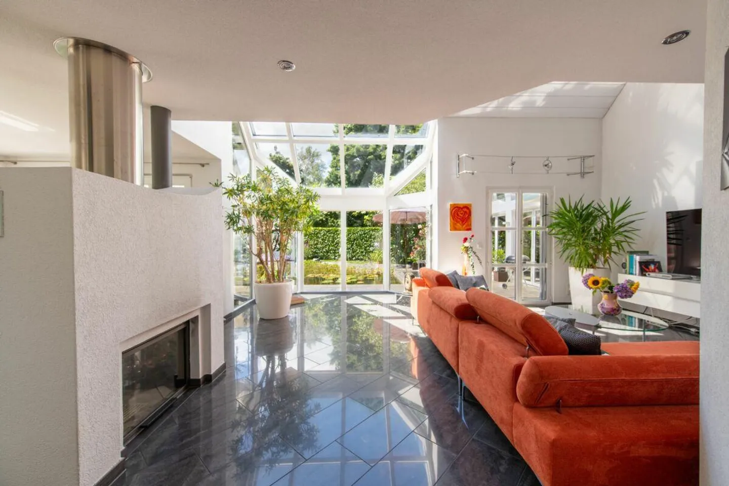 Architectural Jewel with Gallery, Garden Paradise and Natural Pond - Photo 2 of 26