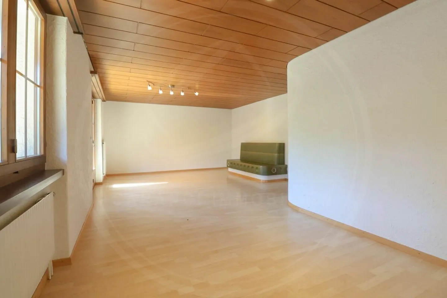 Charming 6½-Room House with Plenty of Space and Rustic Flair in Wohlenschwil - Photo 6 of 14