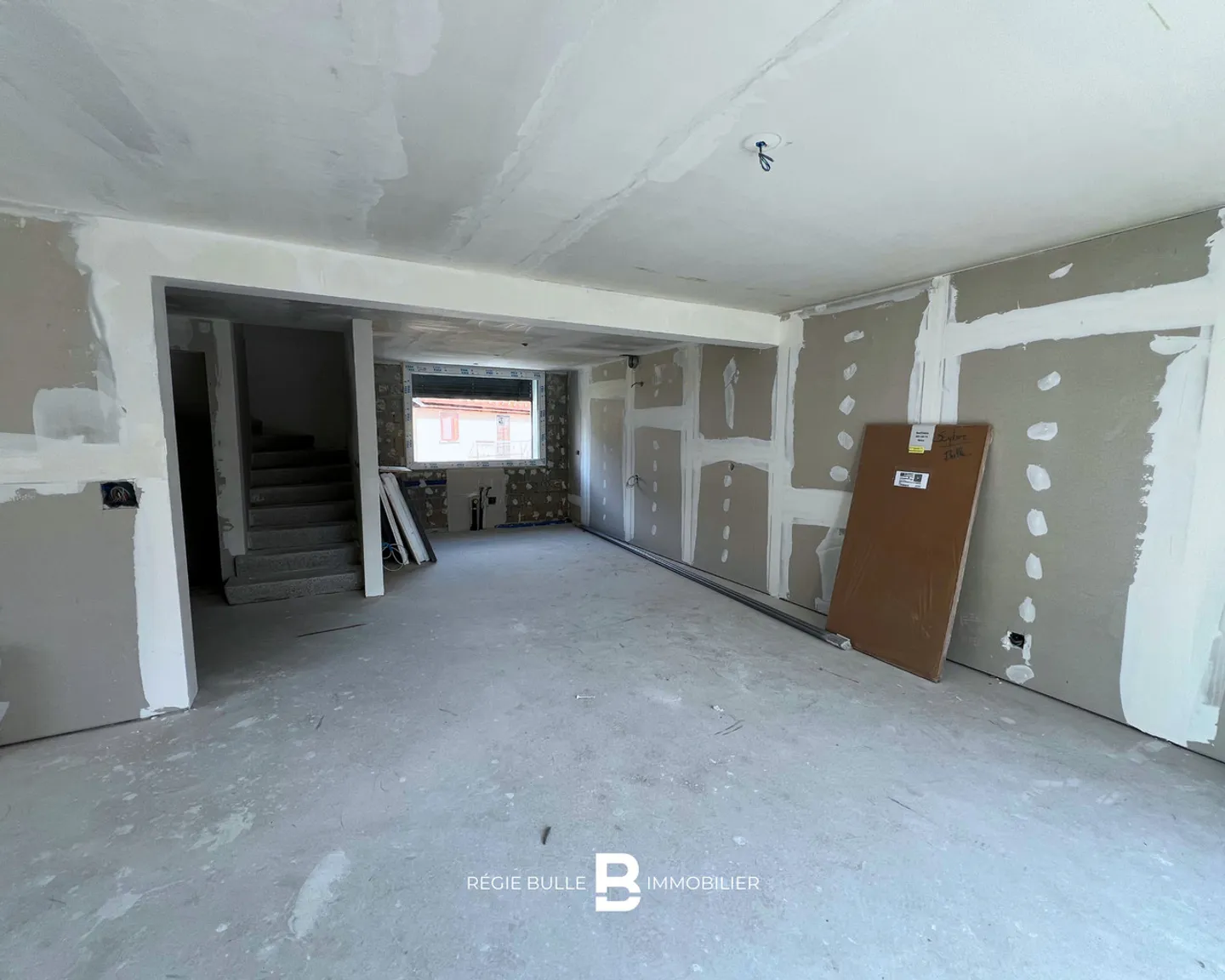 La Tour-de-Trême - Magnifica villa ristrutturata in un quartiere tranquillo - Foto 5 di 16