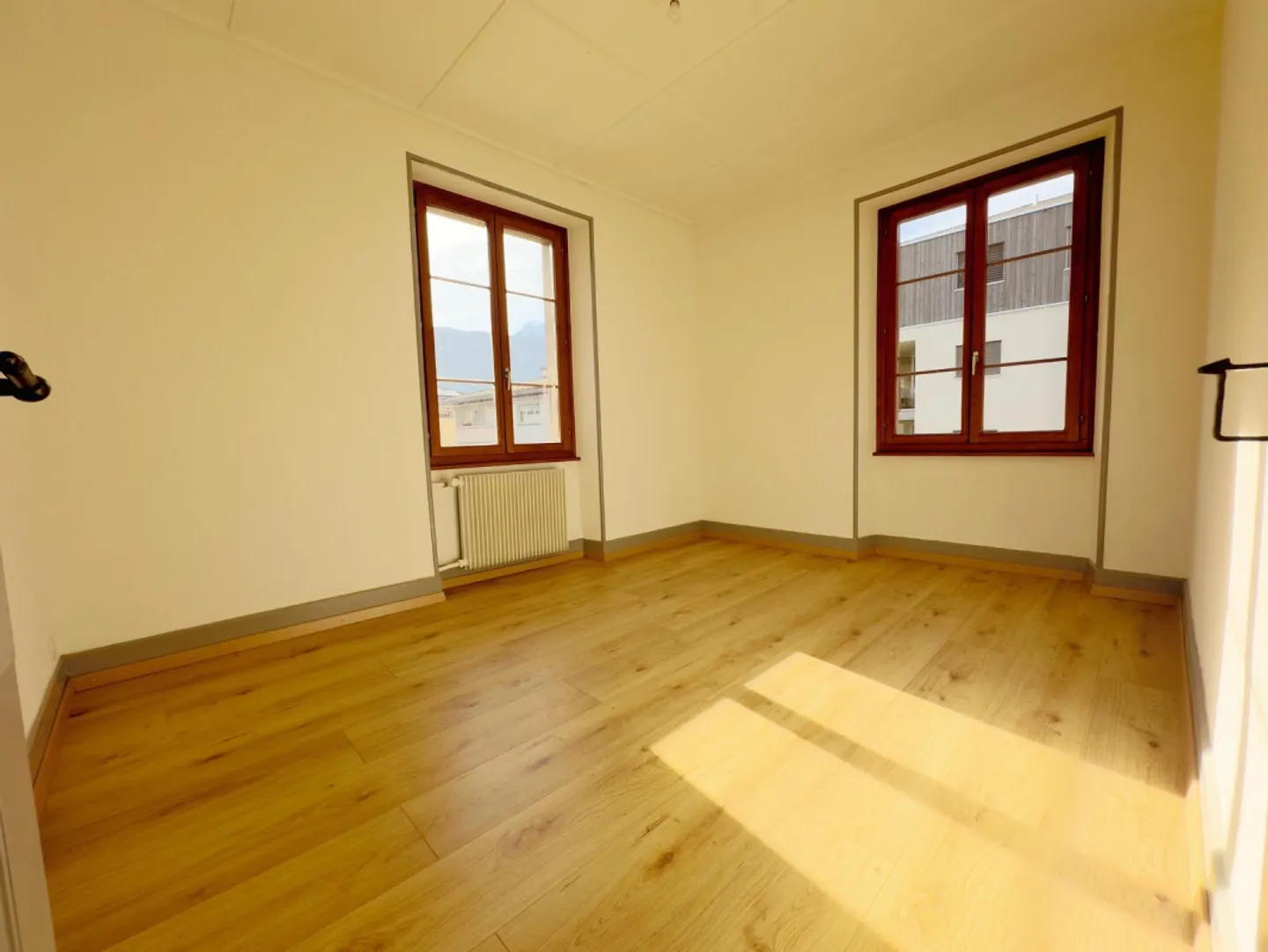 Appartement de 4.5 pièces situé au centre de Fully - Photo 6 sur 7