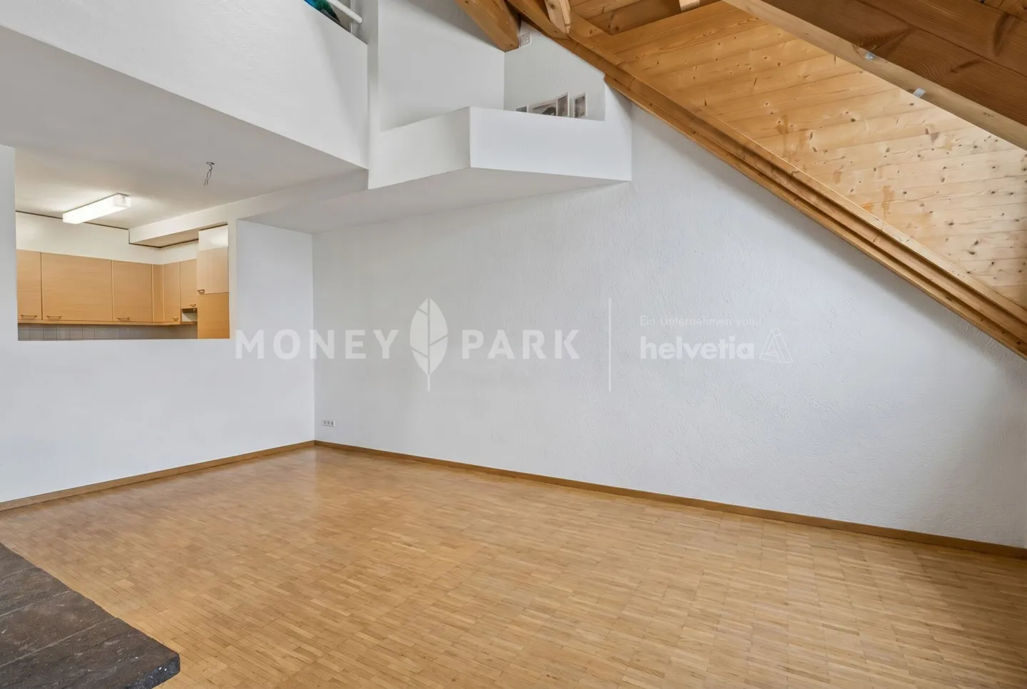 Appartamento maisonette 4.5 stanze con camino - Foto 2 di 13