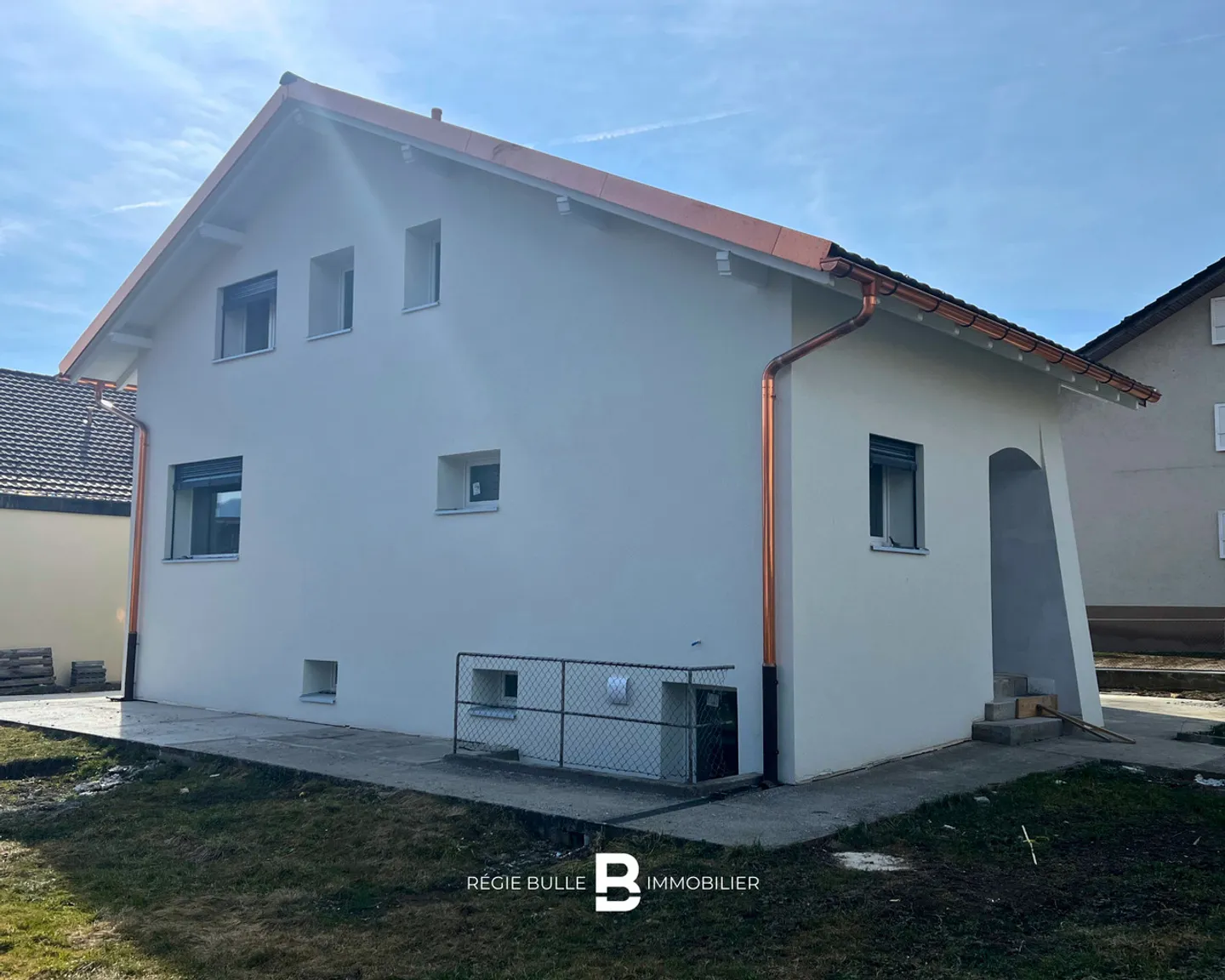 La Tour-de-Trême - Magnifica villa ristrutturata in un quartiere tranquillo - Foto 2 di 16