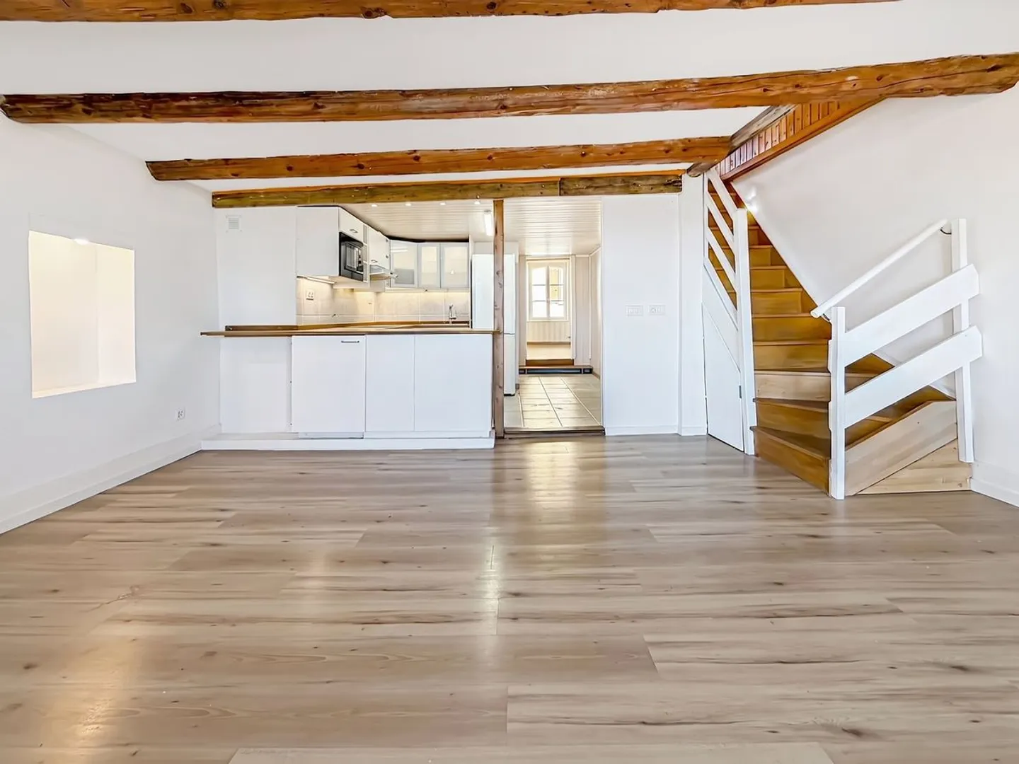 Historisches Haus in Orbe - Foto 3 von 13