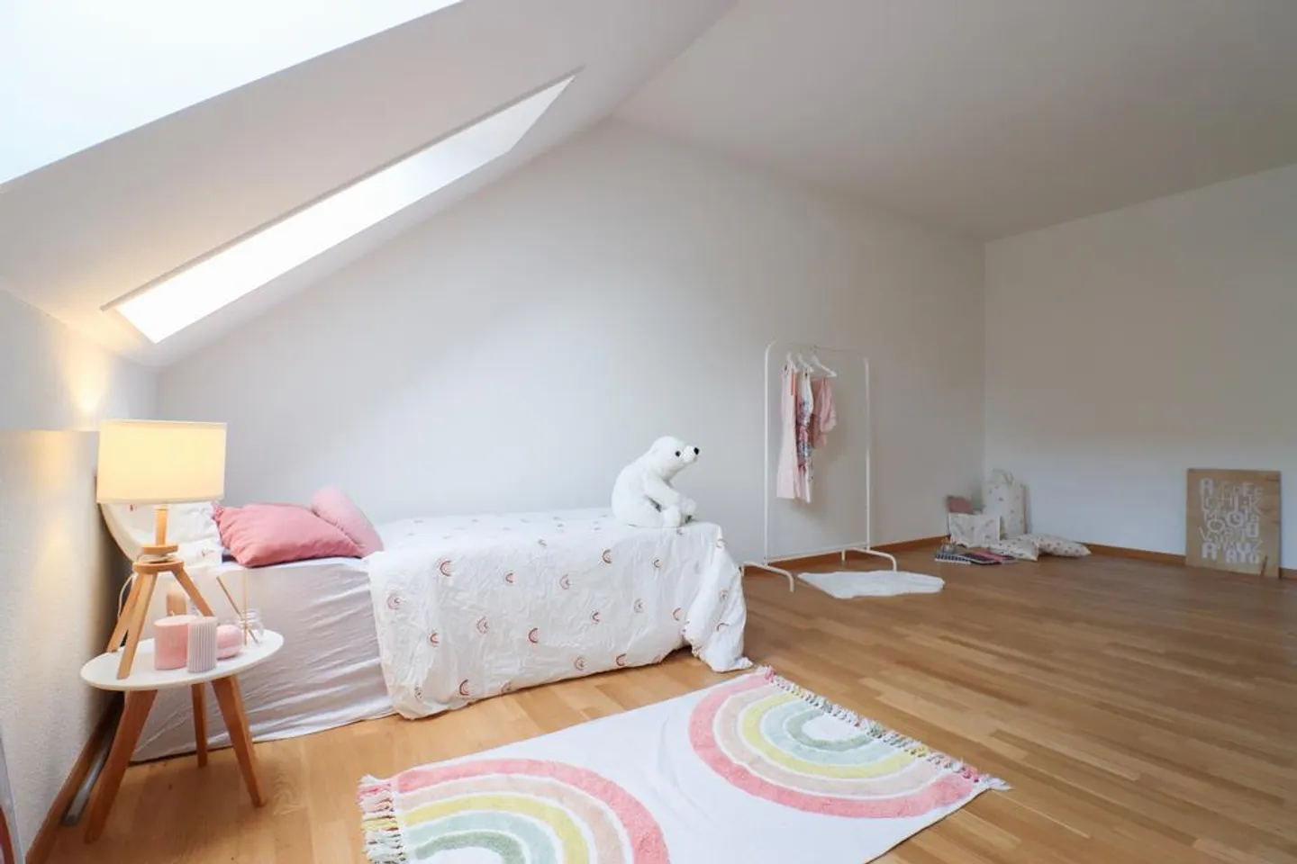 Luminoso appartamento di 3,5 stanze direttamente nel centro del villaggio di Würenlingen - Foto 7 di 9