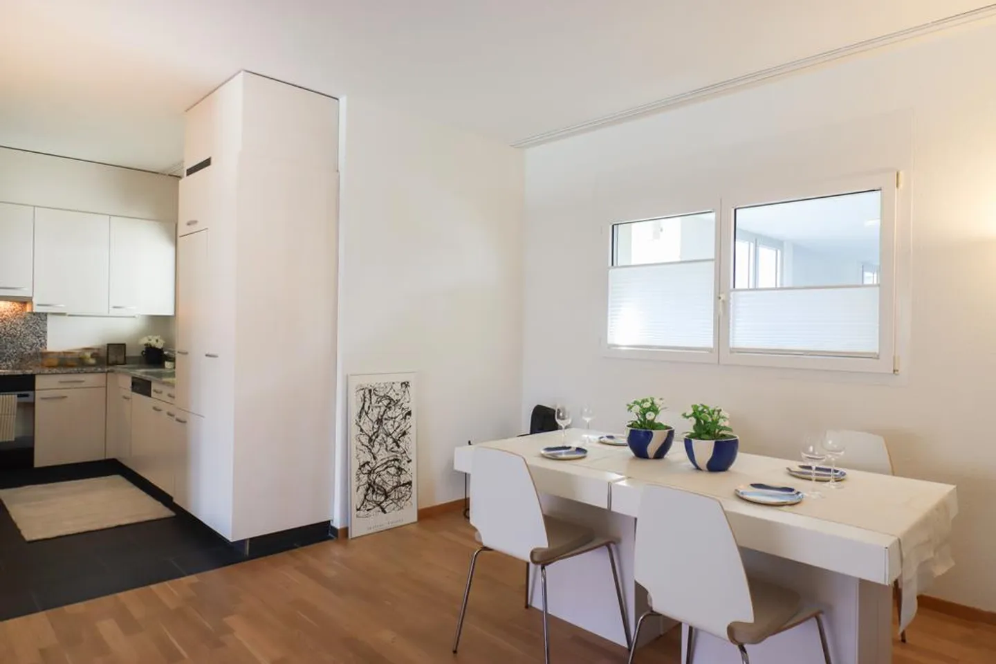 Luminoso appartamento di 3,5 stanze direttamente nel centro del villaggio di Würenlingen - Foto 4 di 9