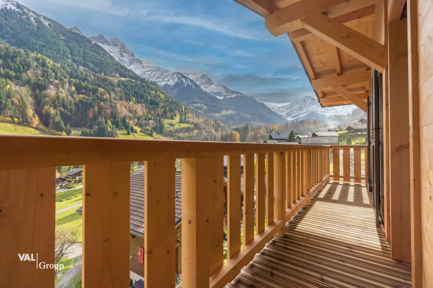 Chalet new of exceptional quality? Noble materials, total well-being, masterful view - Photo 14 of 17