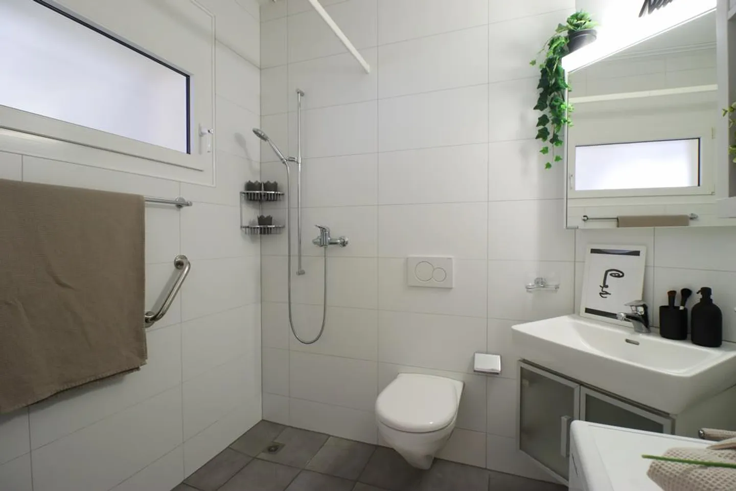 Luminoso appartamento di 3,5 stanze direttamente nel centro del villaggio di Würenlingen - Foto 9 di 9