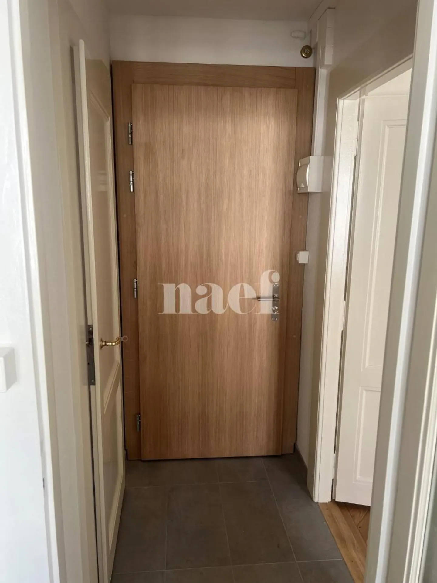 Charmant Appartement 2 Pièces - Photo 9 sur 12