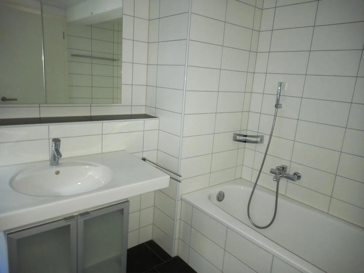 Bel appartement en duplex de 4.5 pièces dans un endroit ensoleillé - Photo 10 sur 12