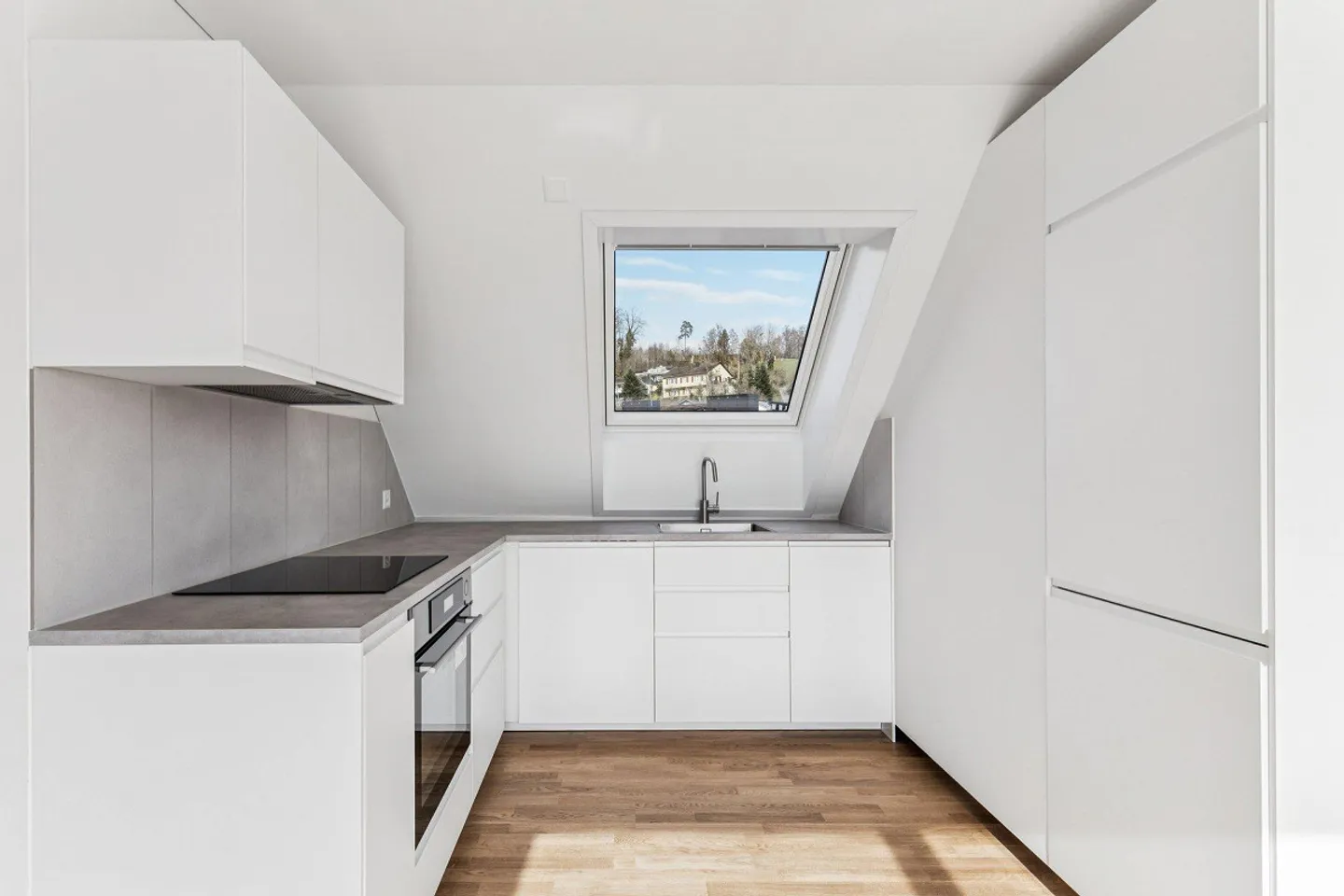 PREMIÈRE OCCUPATION : Vie exclusive avec grande terrasse et vue dégagée - Photo 3 sur 10