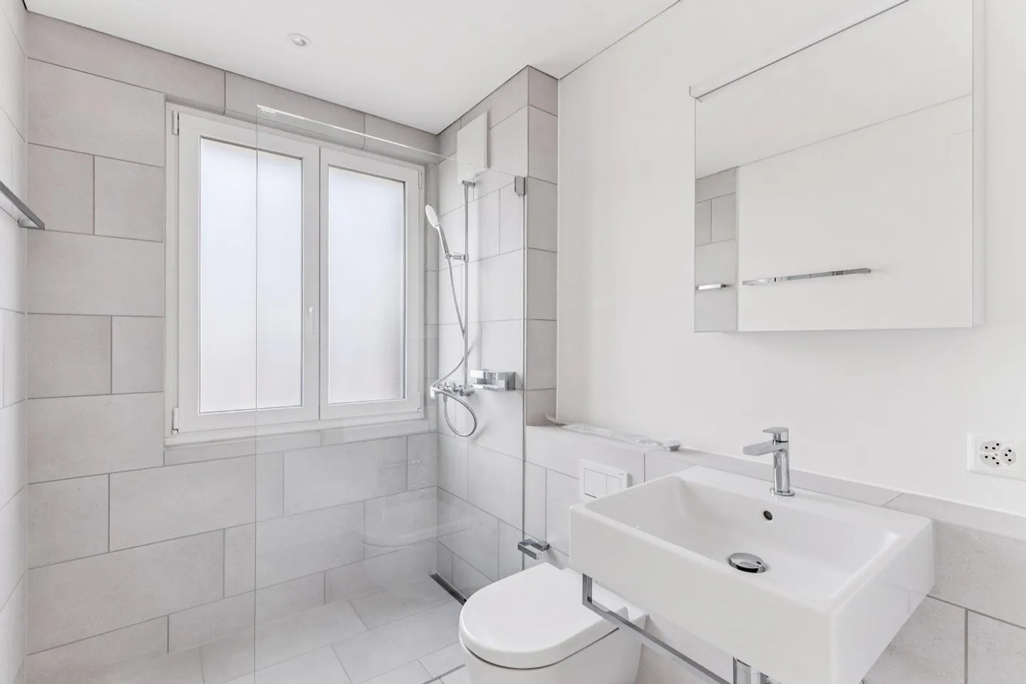 PREMIÈRE OCCUPATION : Vie exclusive avec grande terrasse et vue dégagée - Photo 7 sur 10