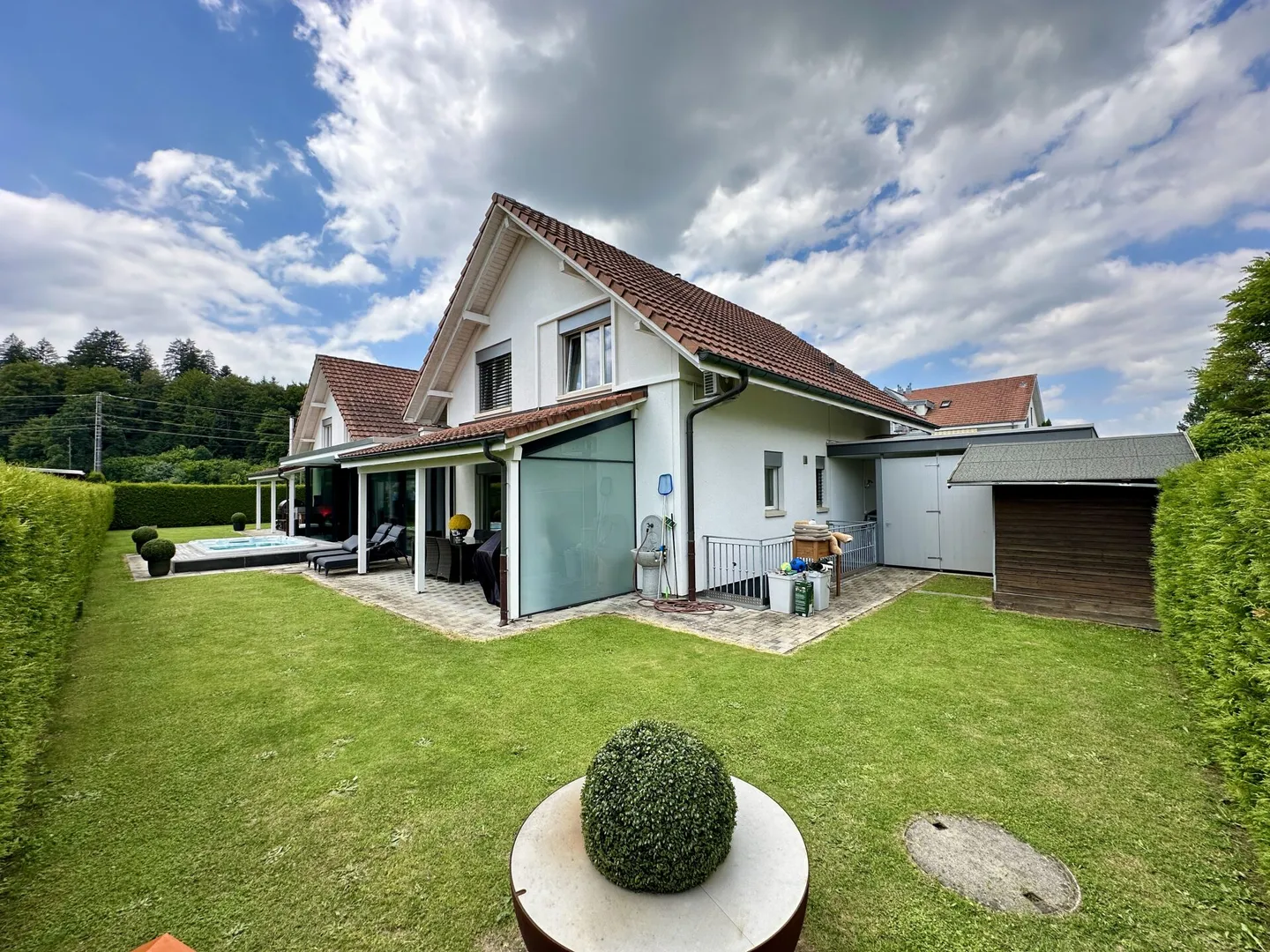 Grandioses Anwesen mit Swim Spa - Foto 2 von 12