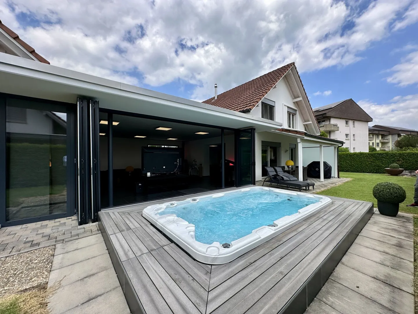 Grandioses Anwesen mit Swim Spa - Foto 4 von 12