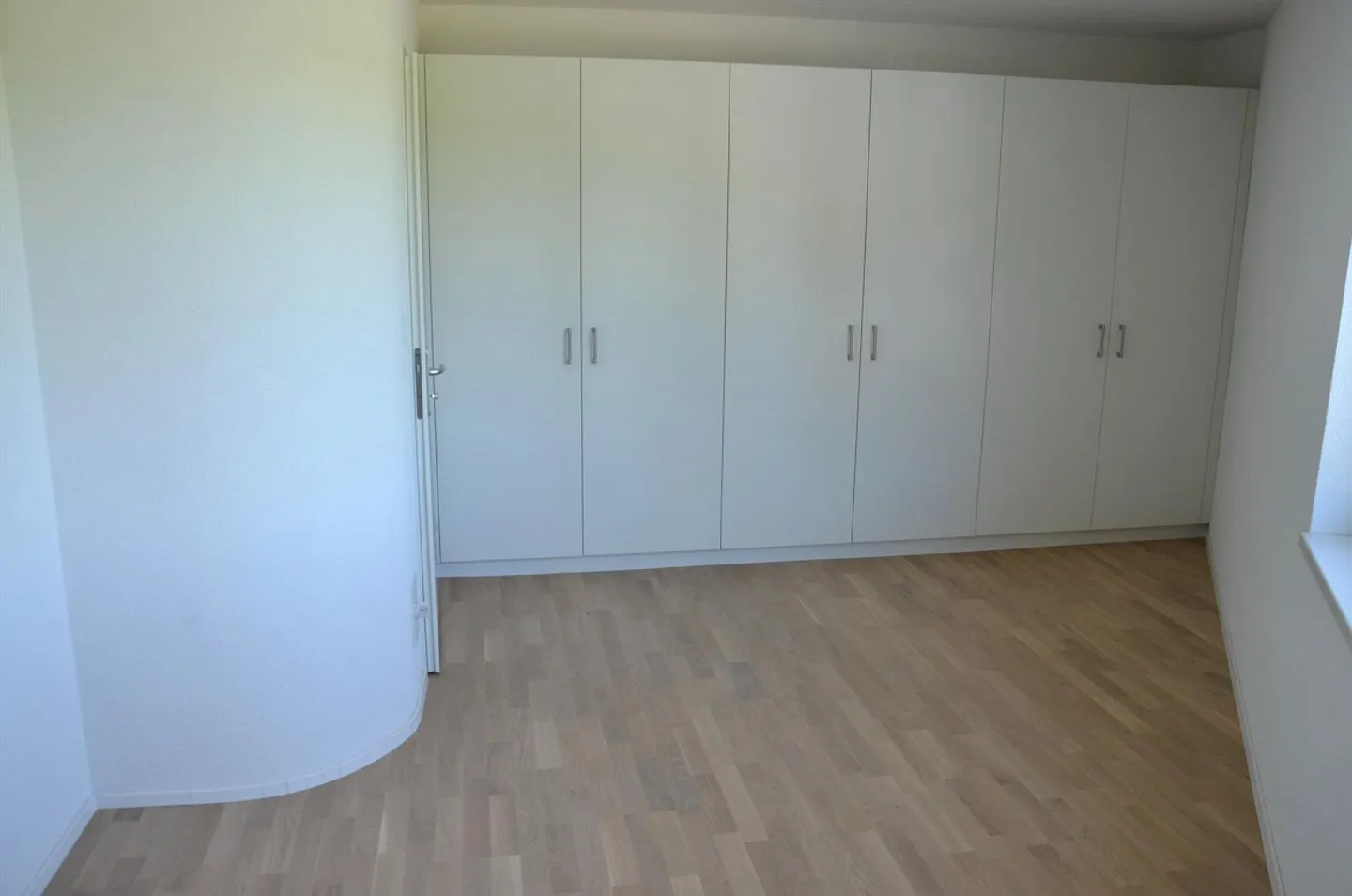 Modern, spacious 4.5-room apartment in a quiet location - Photo 4 of 13