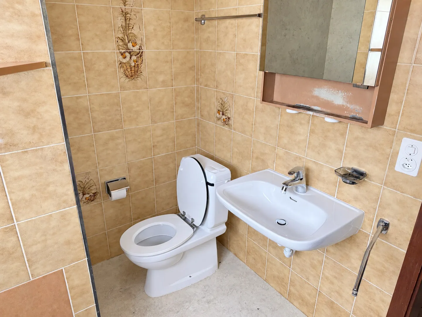 Appartement Charmant avec Vue Alpine - Photo 16 sur 30