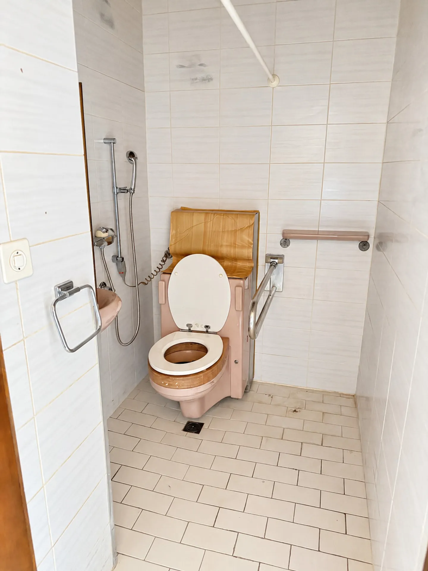 Appartement Charmant avec Vue Alpine - Photo 25 sur 30